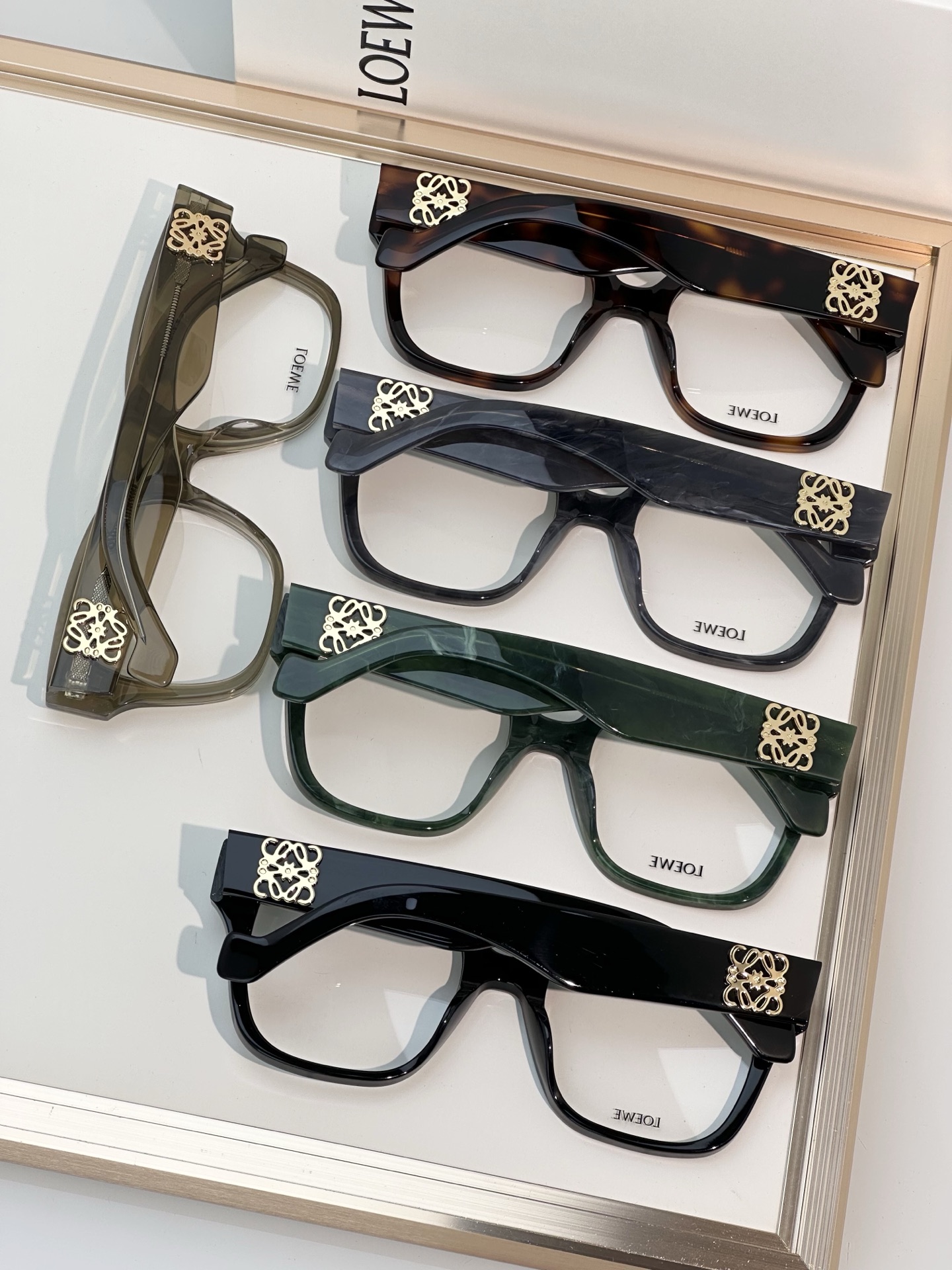 Designer Sunglasses LW50069I