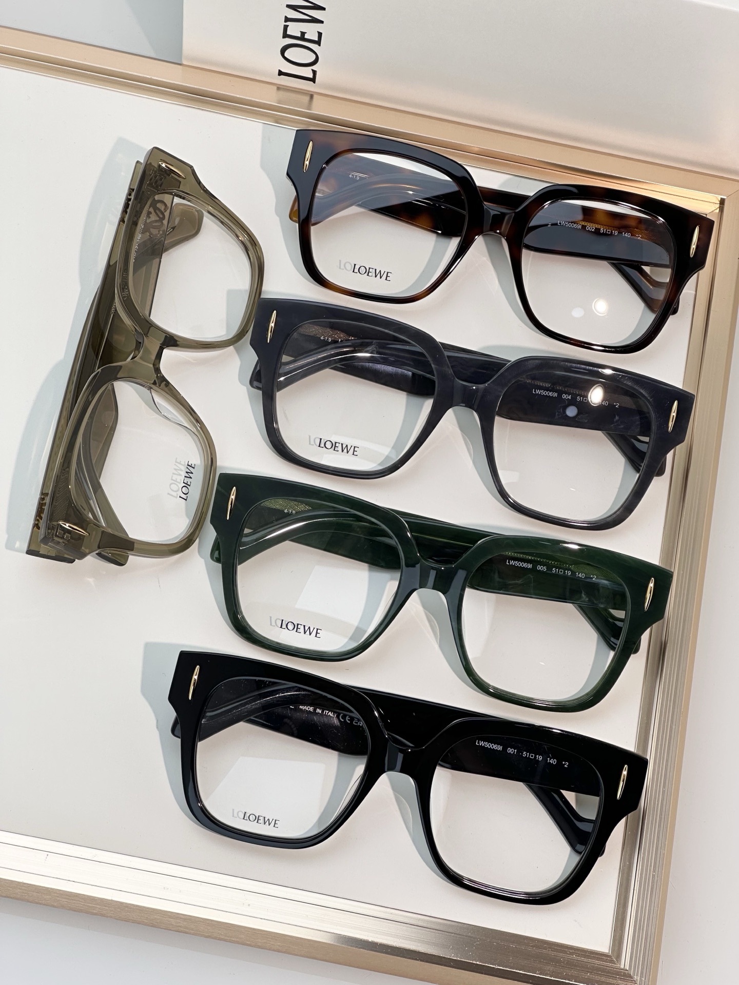 Designer Sunglasses LW50069I
