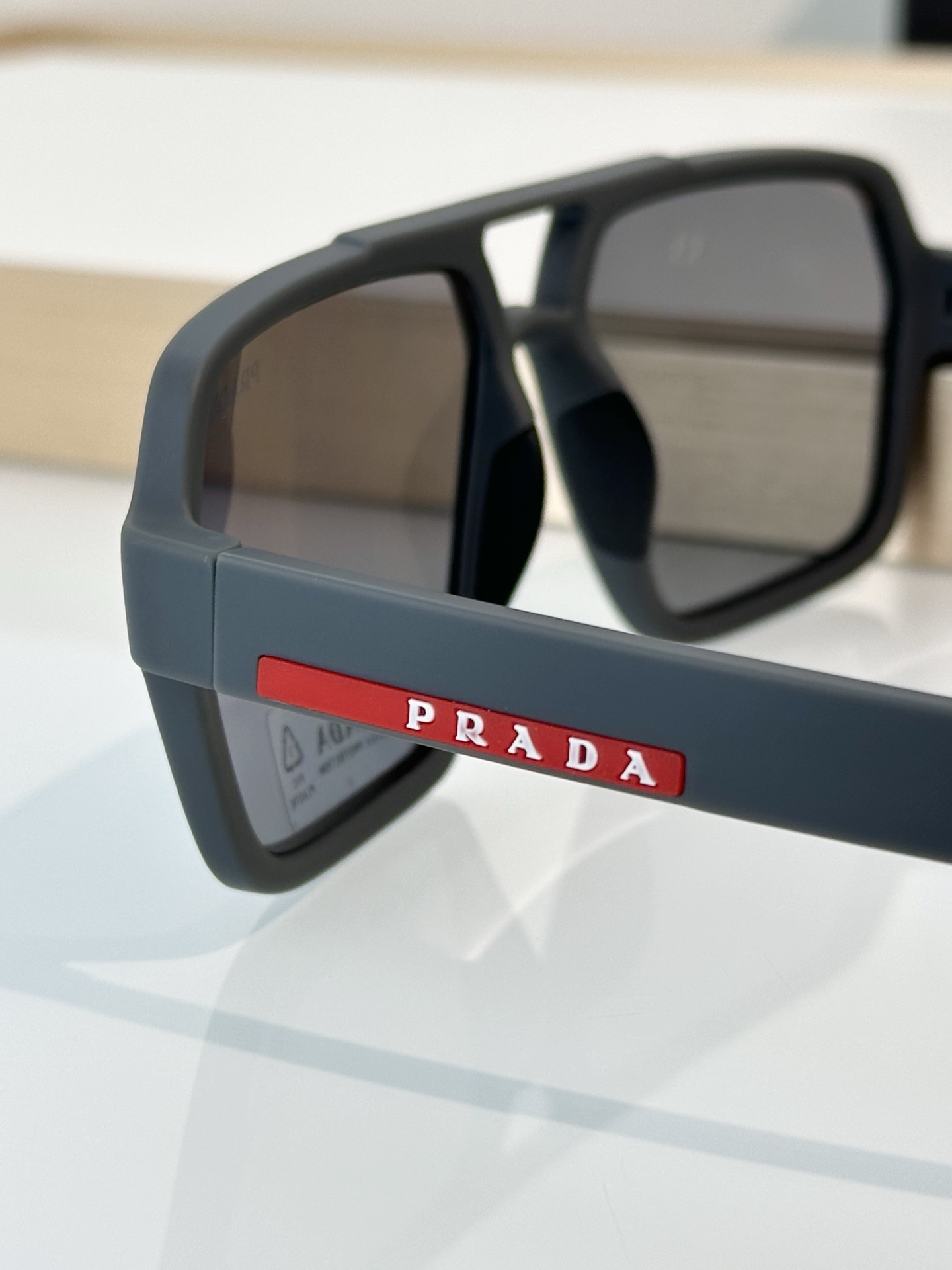 Designer Sunglasses SPS