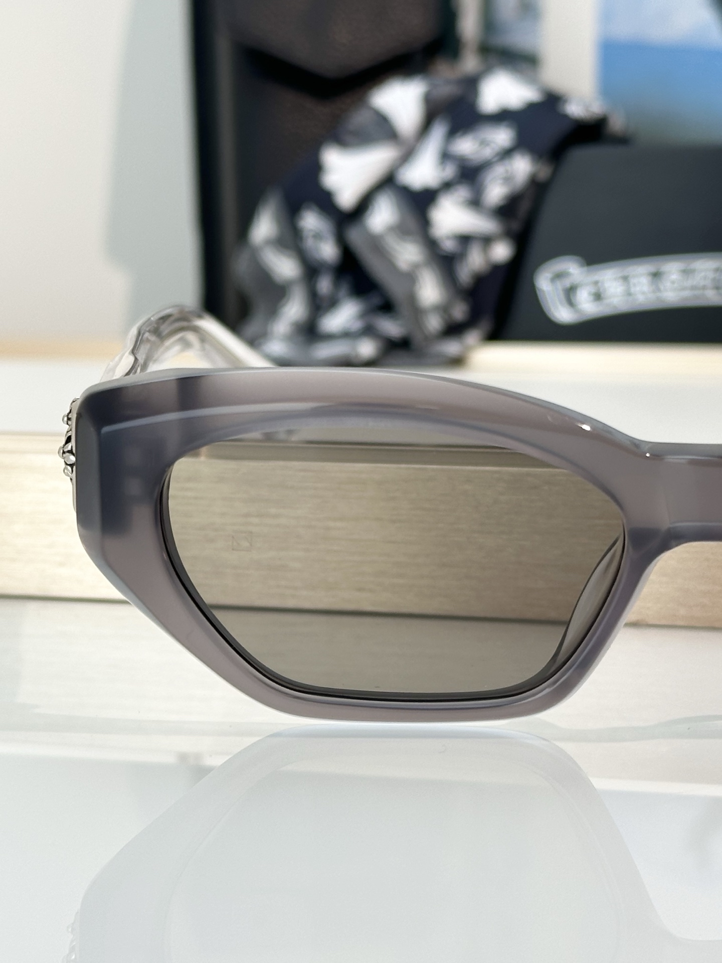 Designer Sunglasses HALLLA