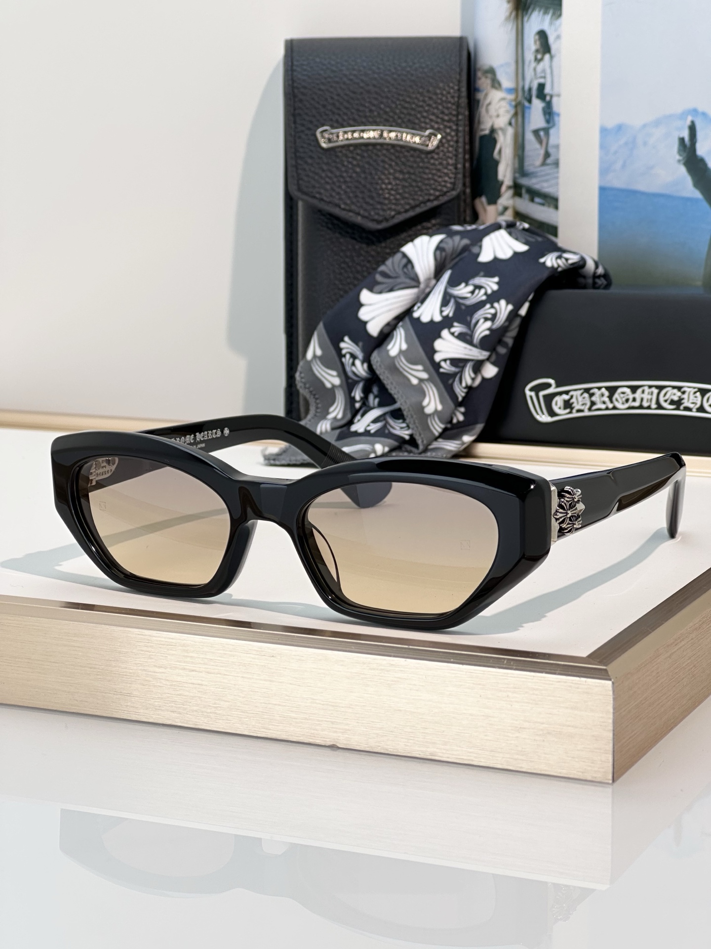 Designer Sunglasses HALLLA