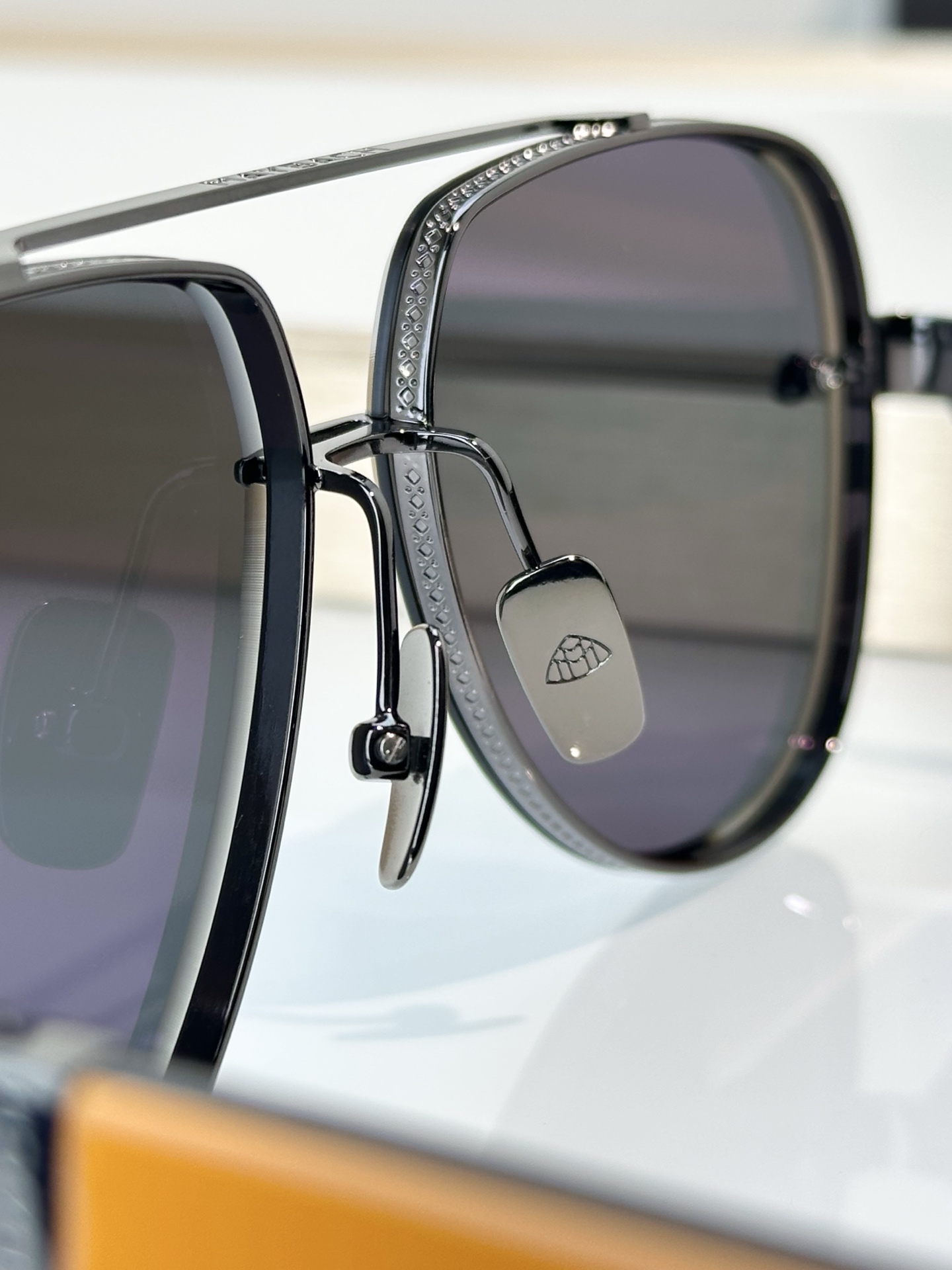 Designer Sunglasses THE