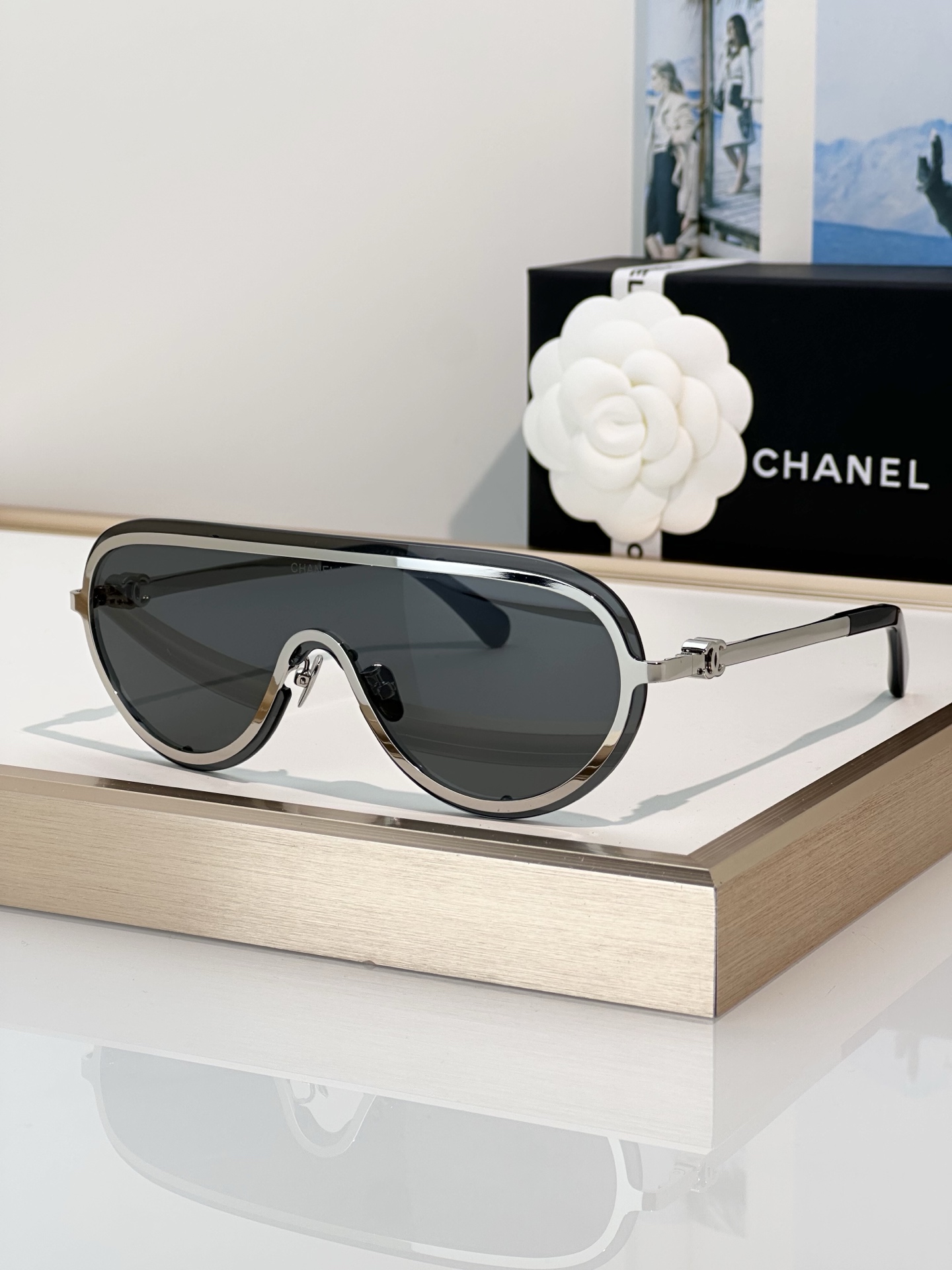 Chanel Sunglasses 2551