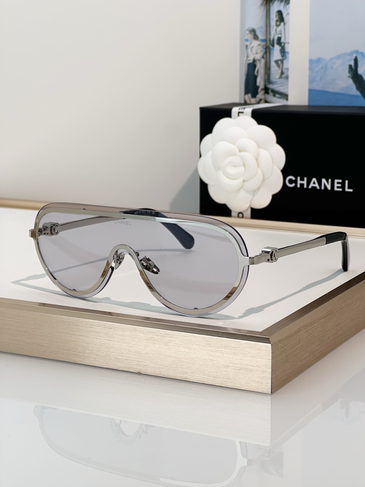 Chanel Sunglasses 2551