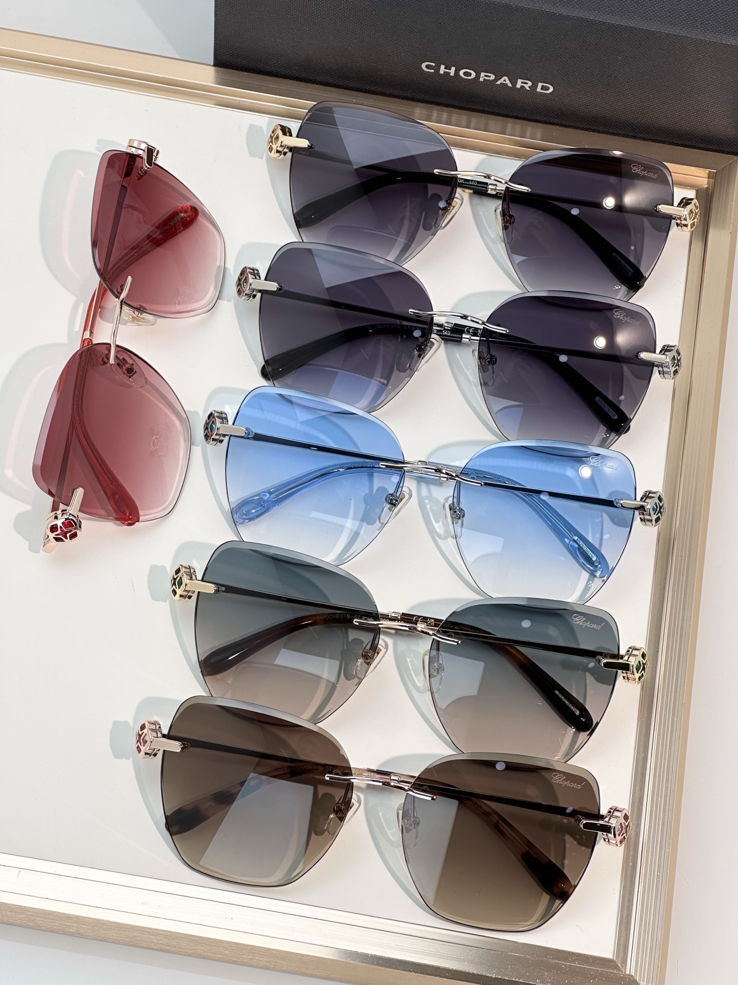 Designer Sunglasses SCHF87S