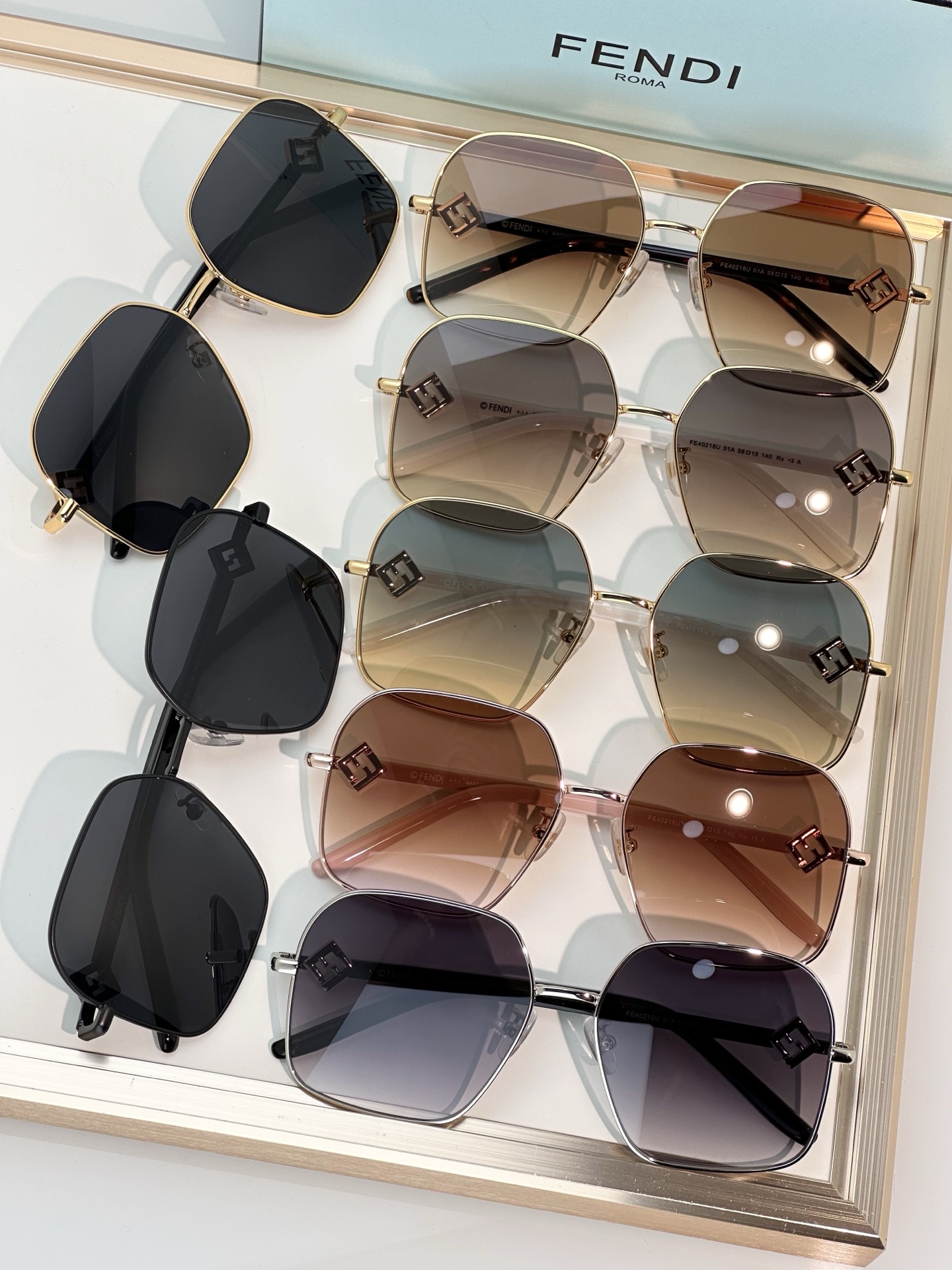 Designer Sunglasses FE40218U