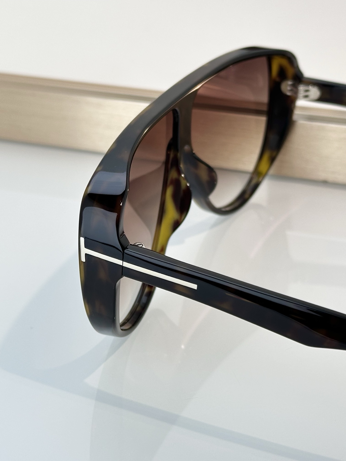 Designer Sunglasses Achilles