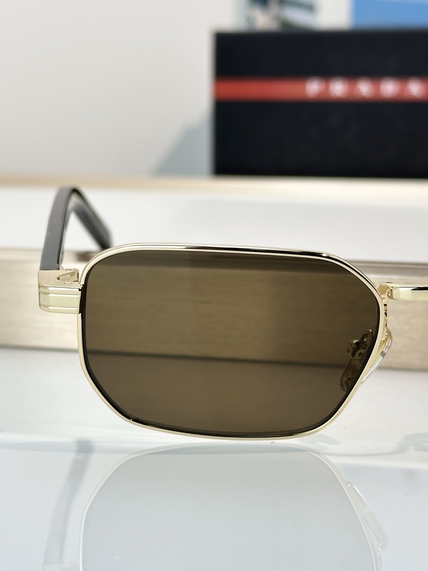 Designer Sunglasses SPR