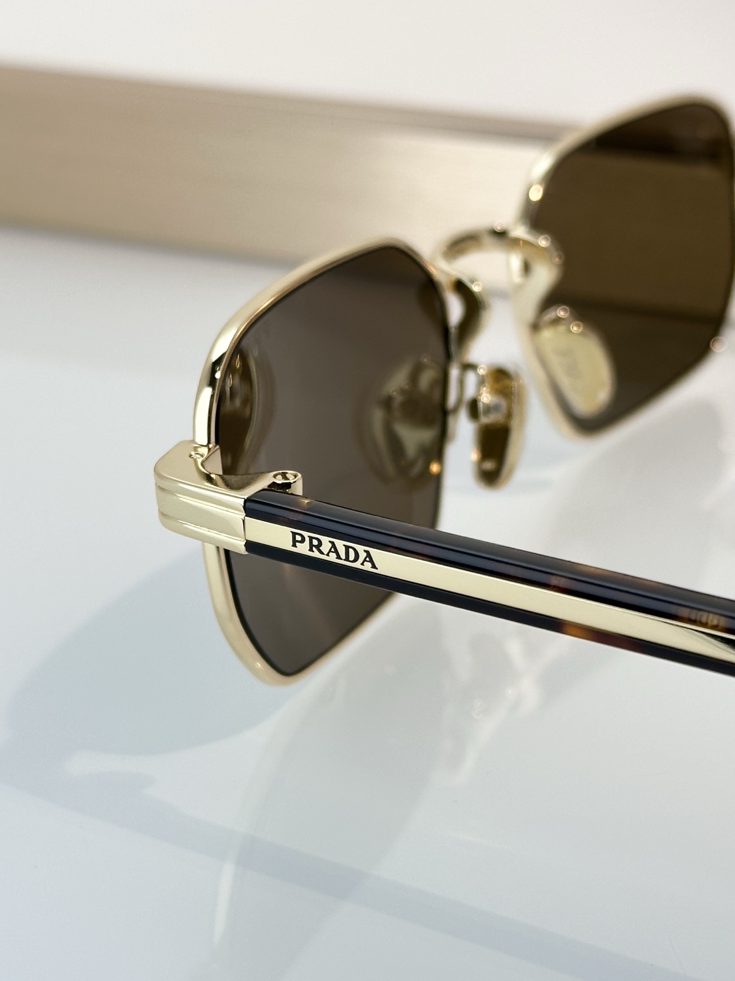 Designer Sunglasses SPR