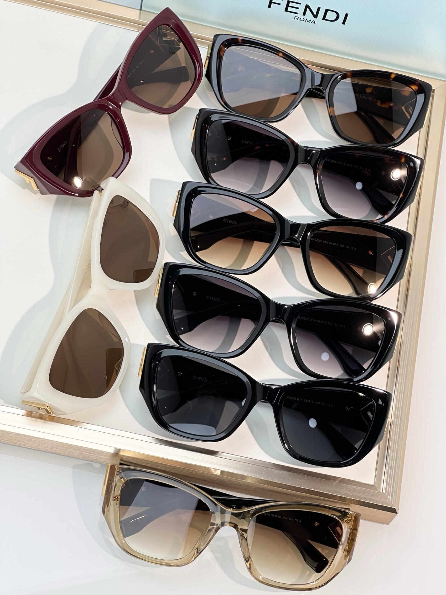 Designer Sunglasses FE40220I