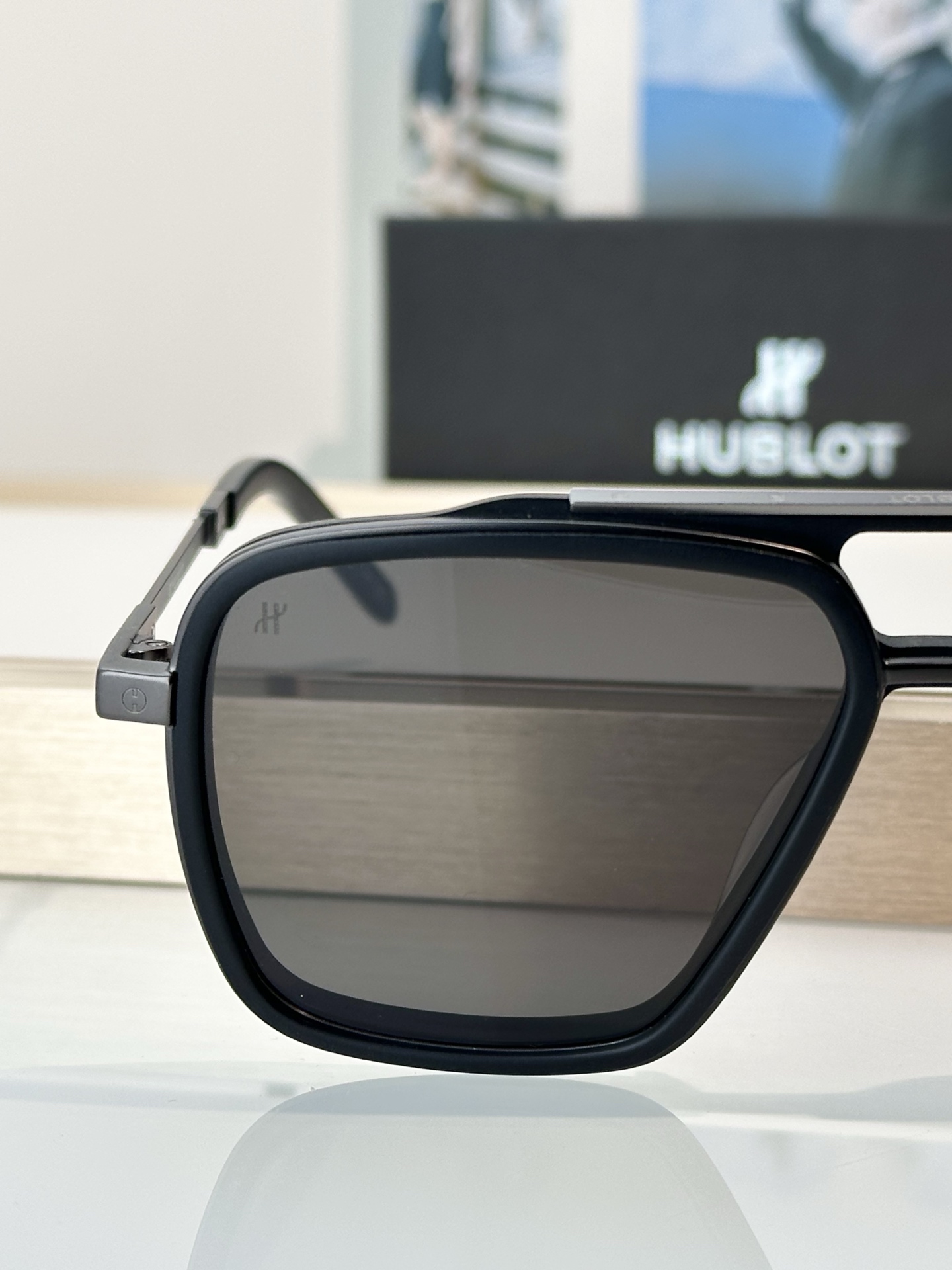 Designer Sunglasses H090
