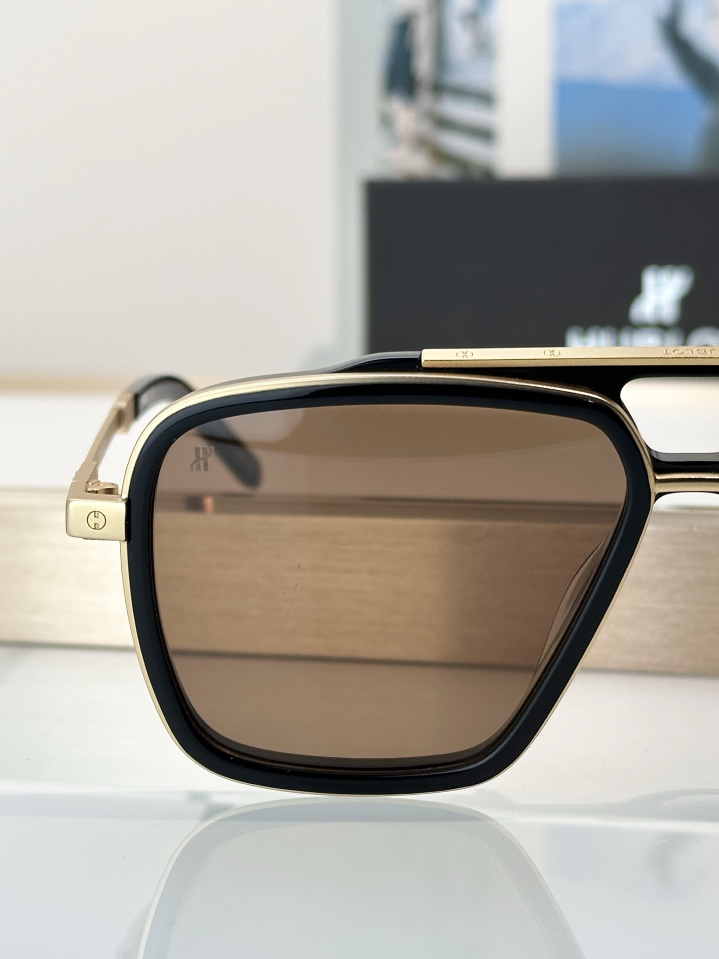 Designer Sunglasses H090