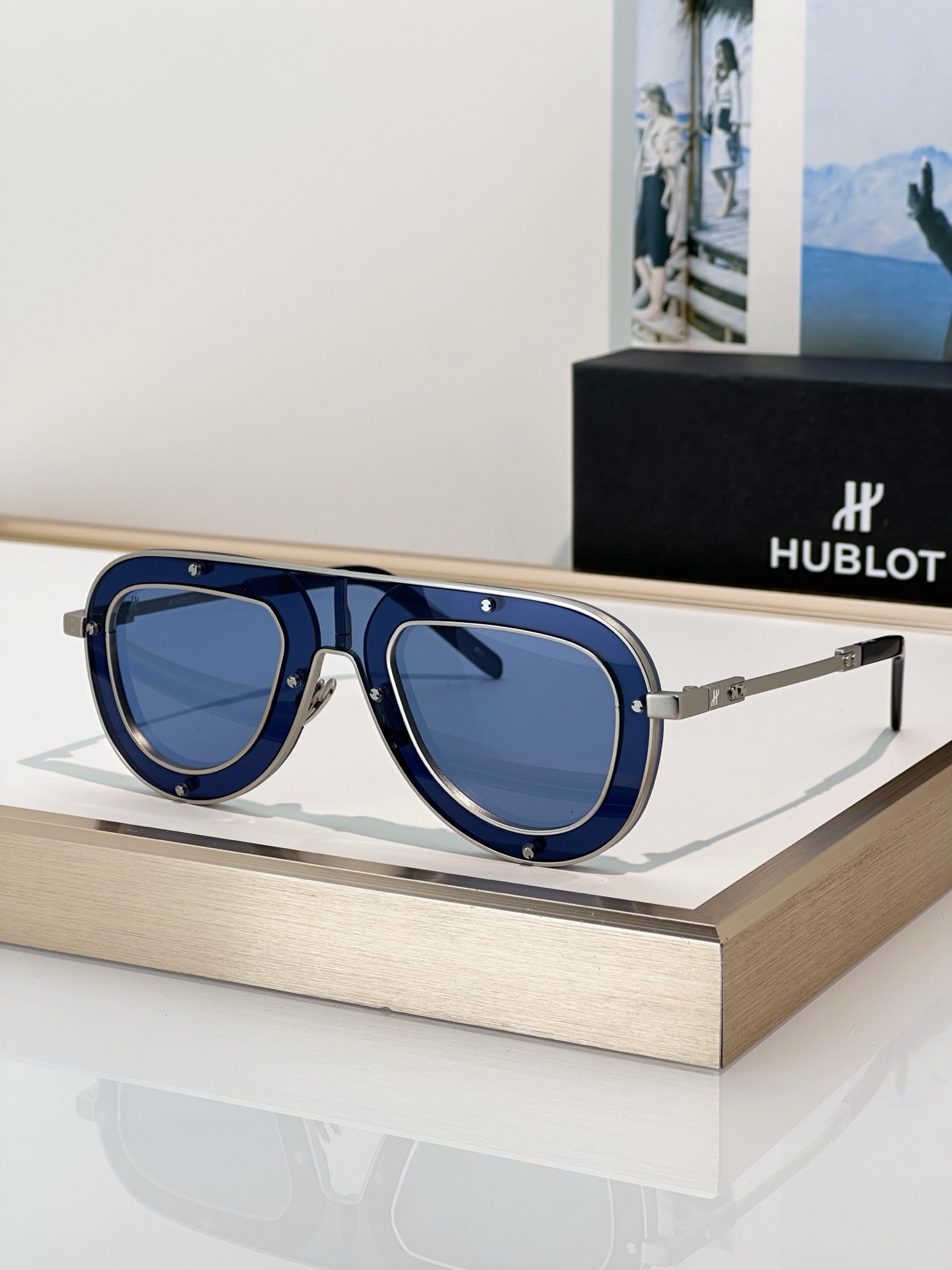 Designer Sunglasses H096
