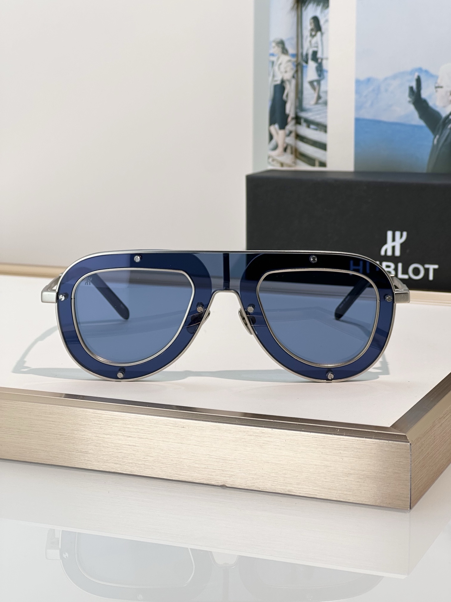 Designer Sunglasses H096