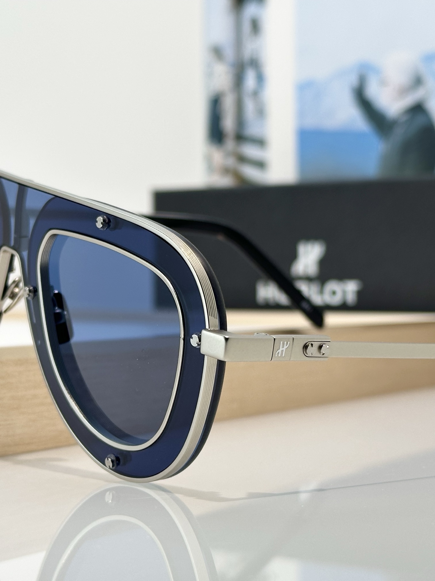 Designer Sunglasses H096