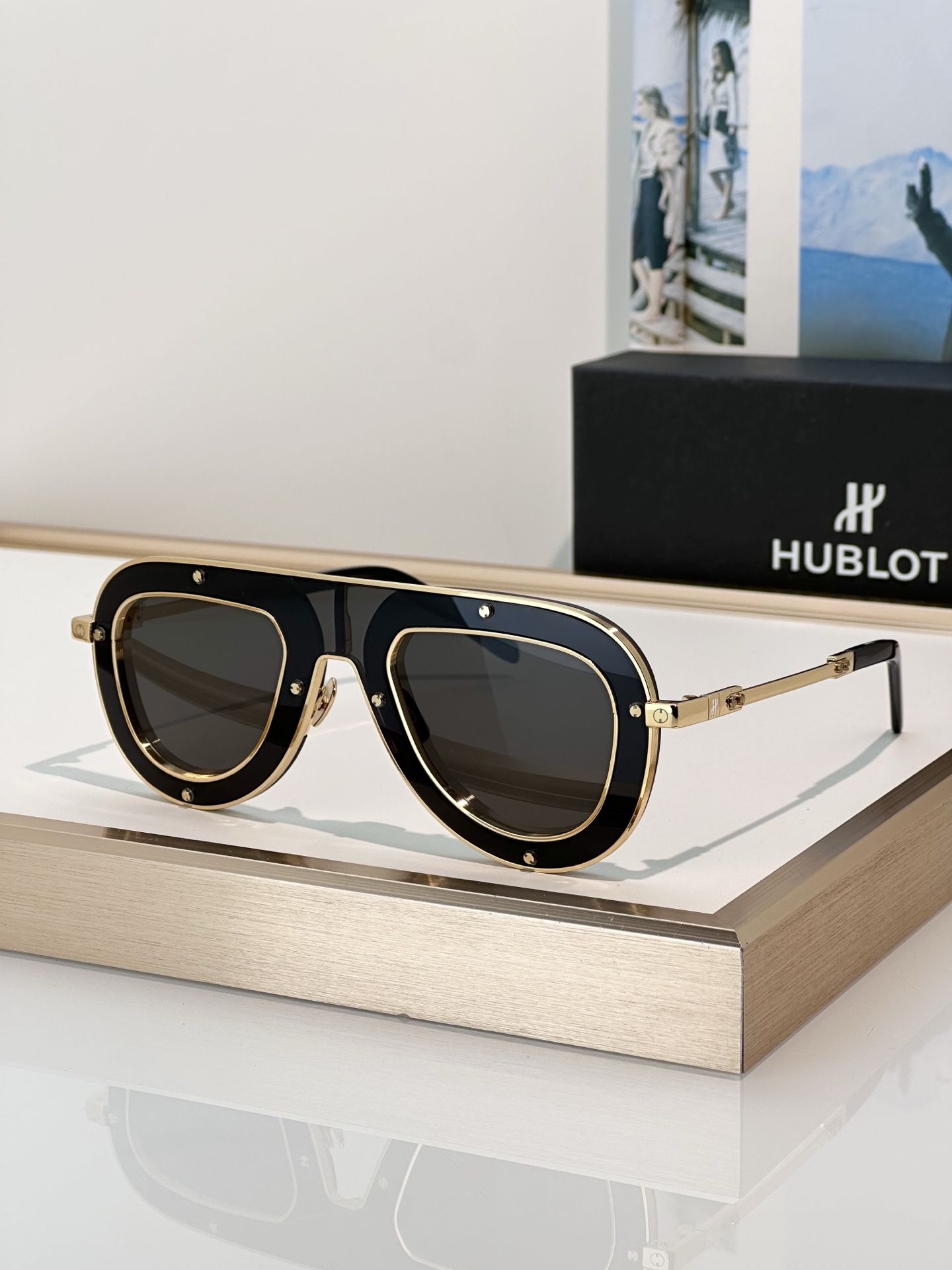 Designer Sunglasses H096