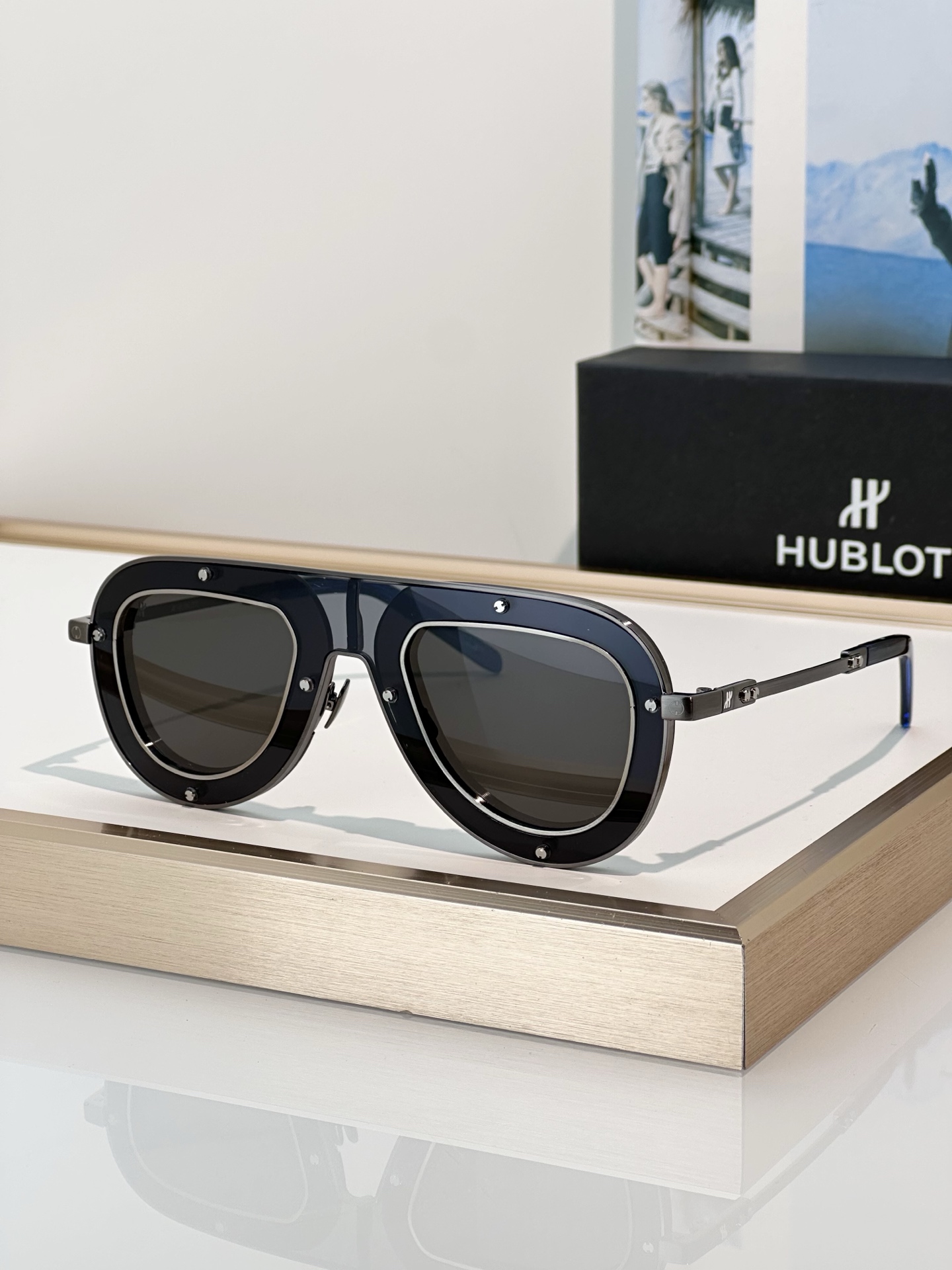 Designer Sunglasses H096