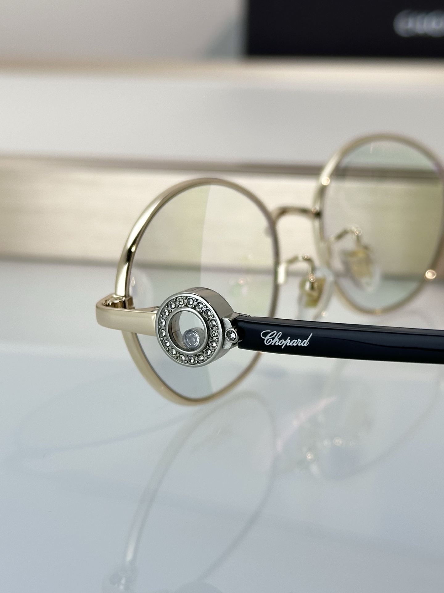 Designer Sunglasses VCHL65J