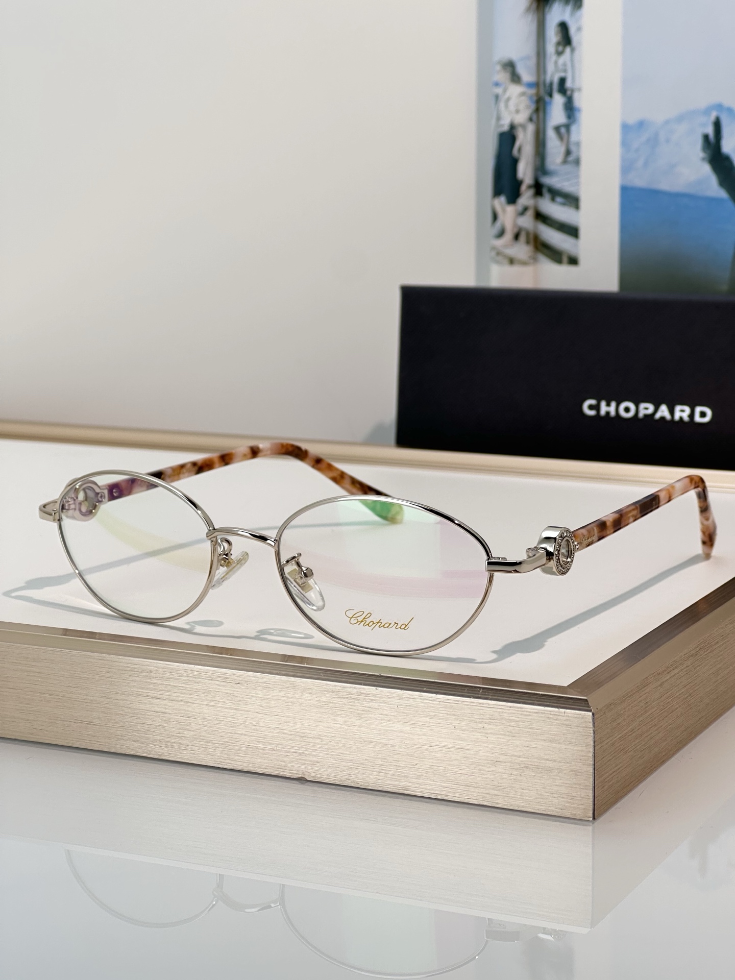 Designer Sunglasses VCHL65J