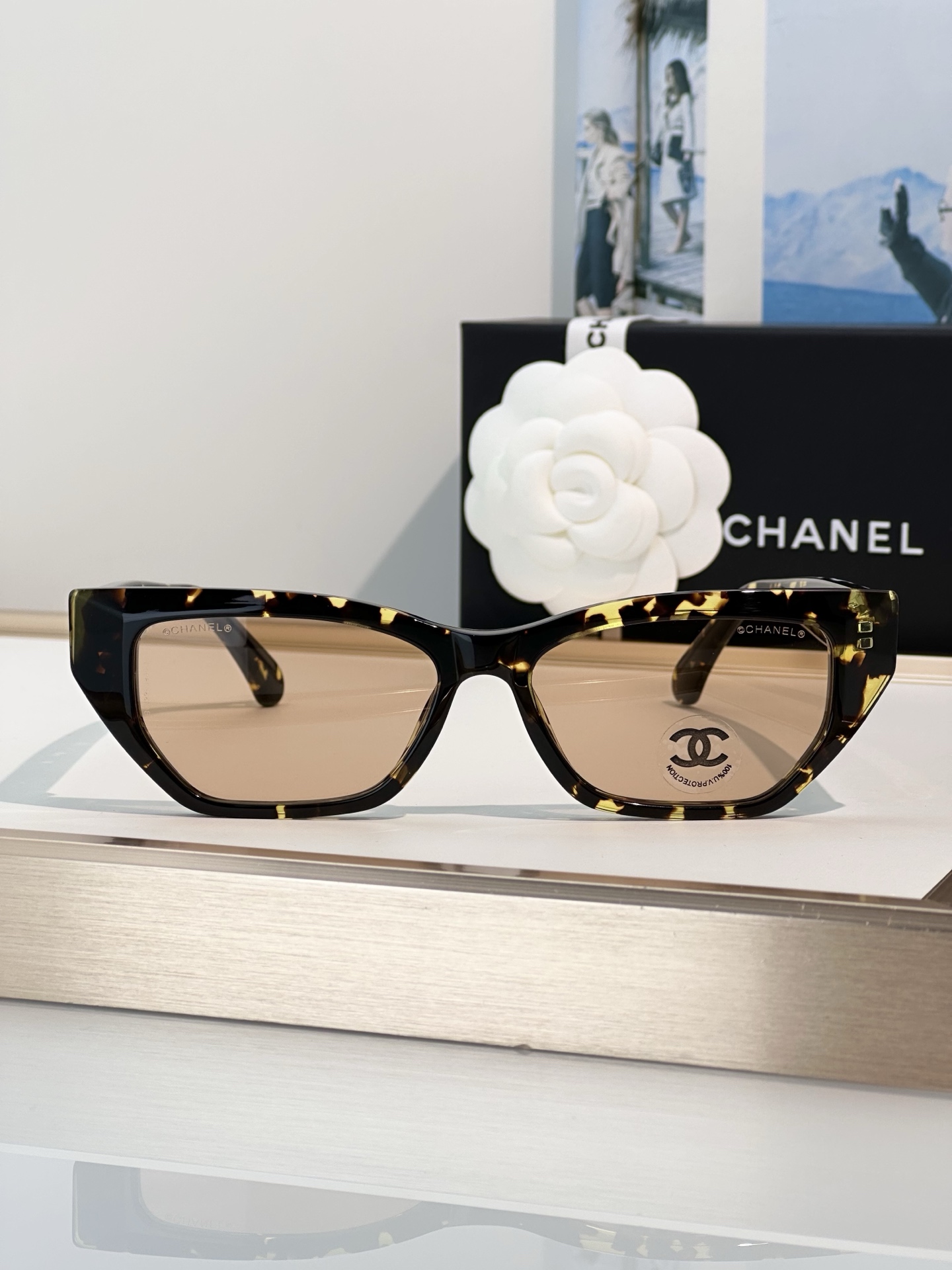 Chanel Sunglasses CH9186