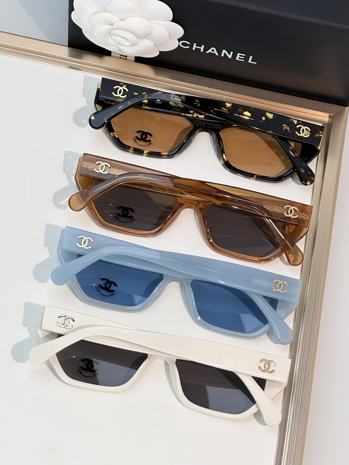 Chanel Sunglasses CH9186