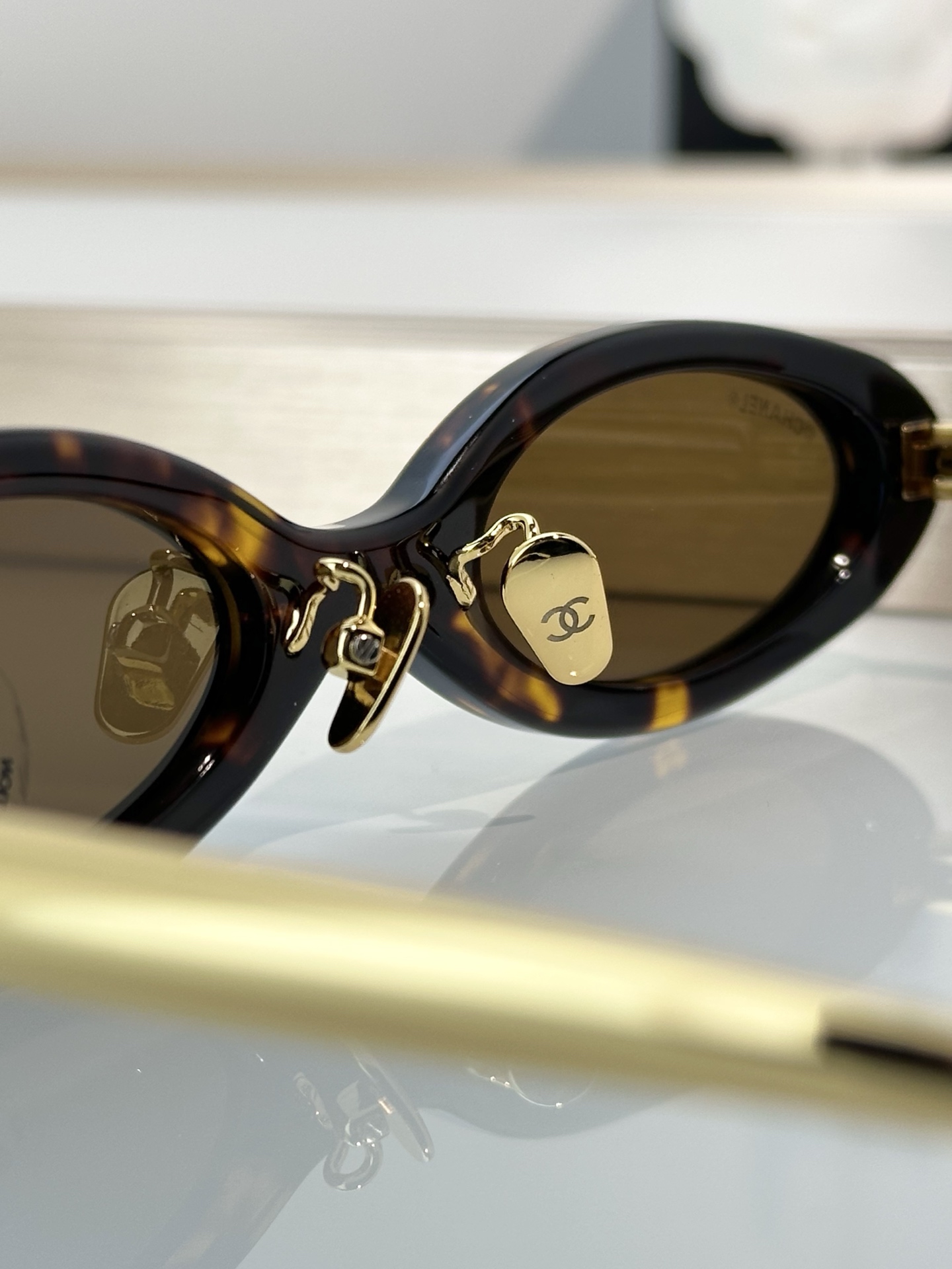 Chanel Sunglasses CH9209