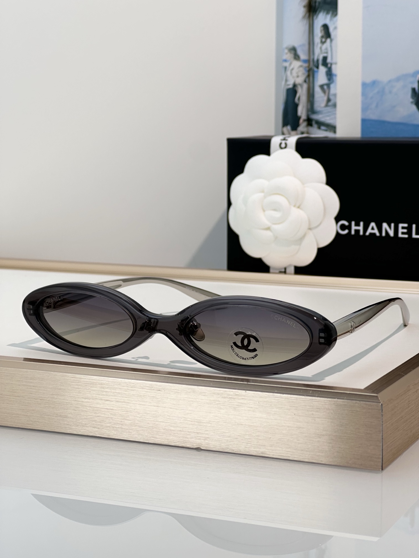 Chanel Sunglasses CH9209