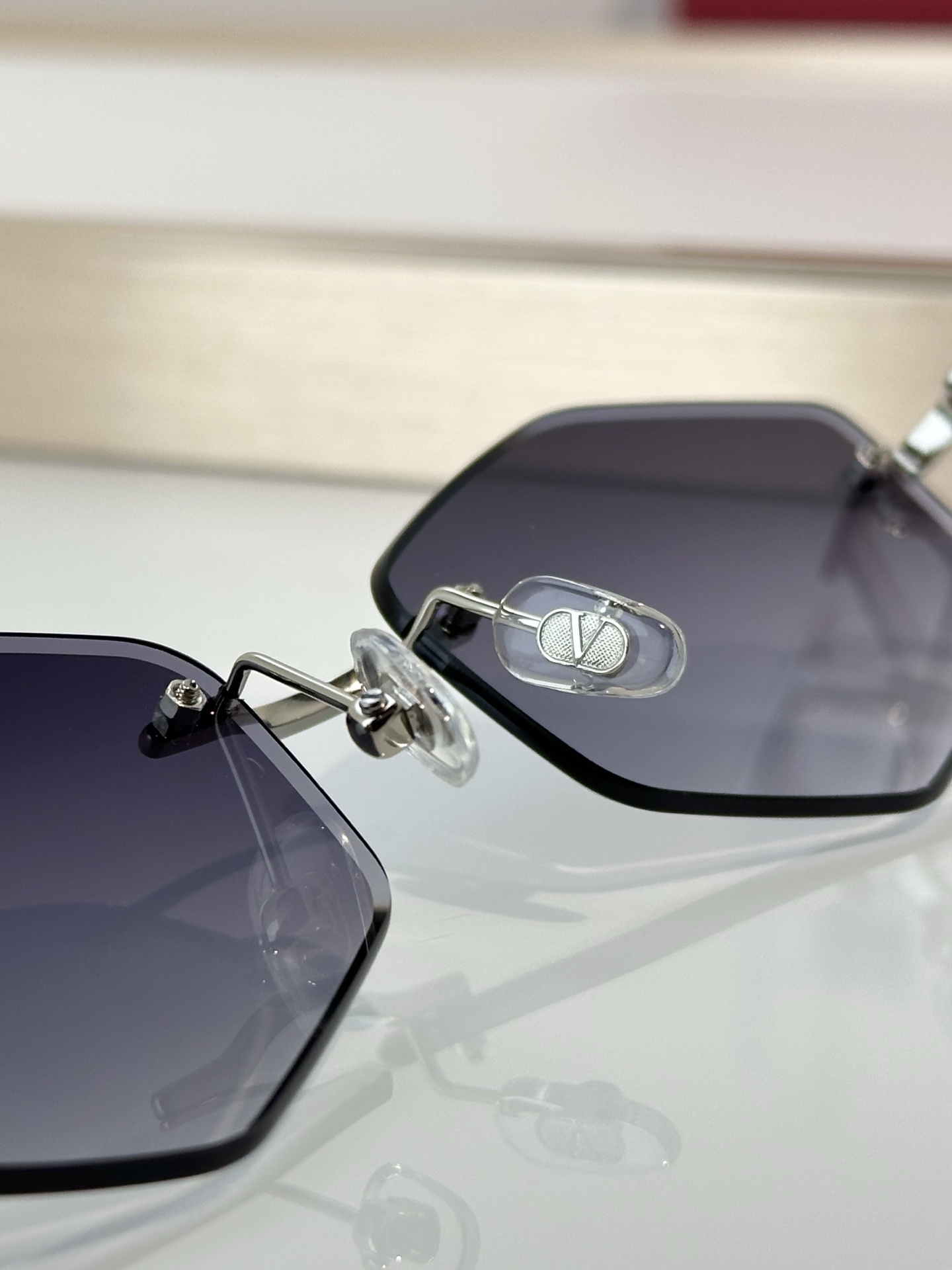 Designer Sunglasses VLS-187