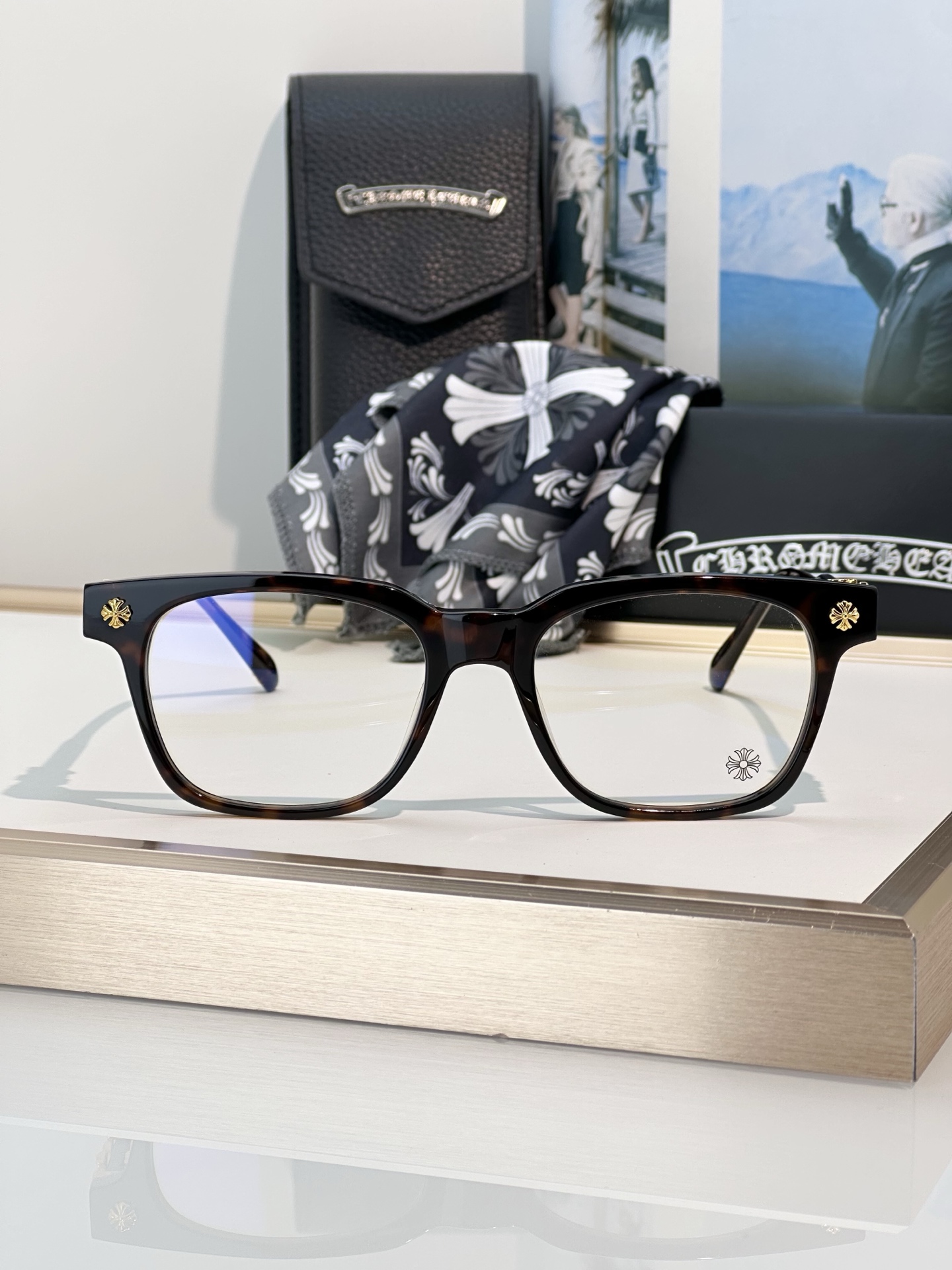 Designer Sunglasses COXUCKER