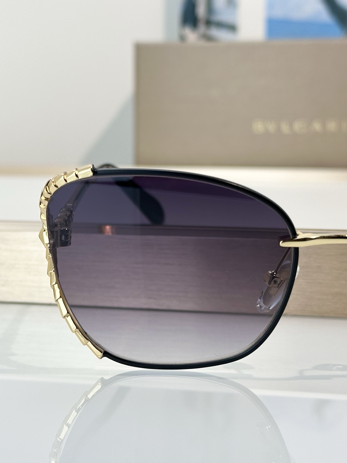 Bvlgari Sunglasses BV40081U