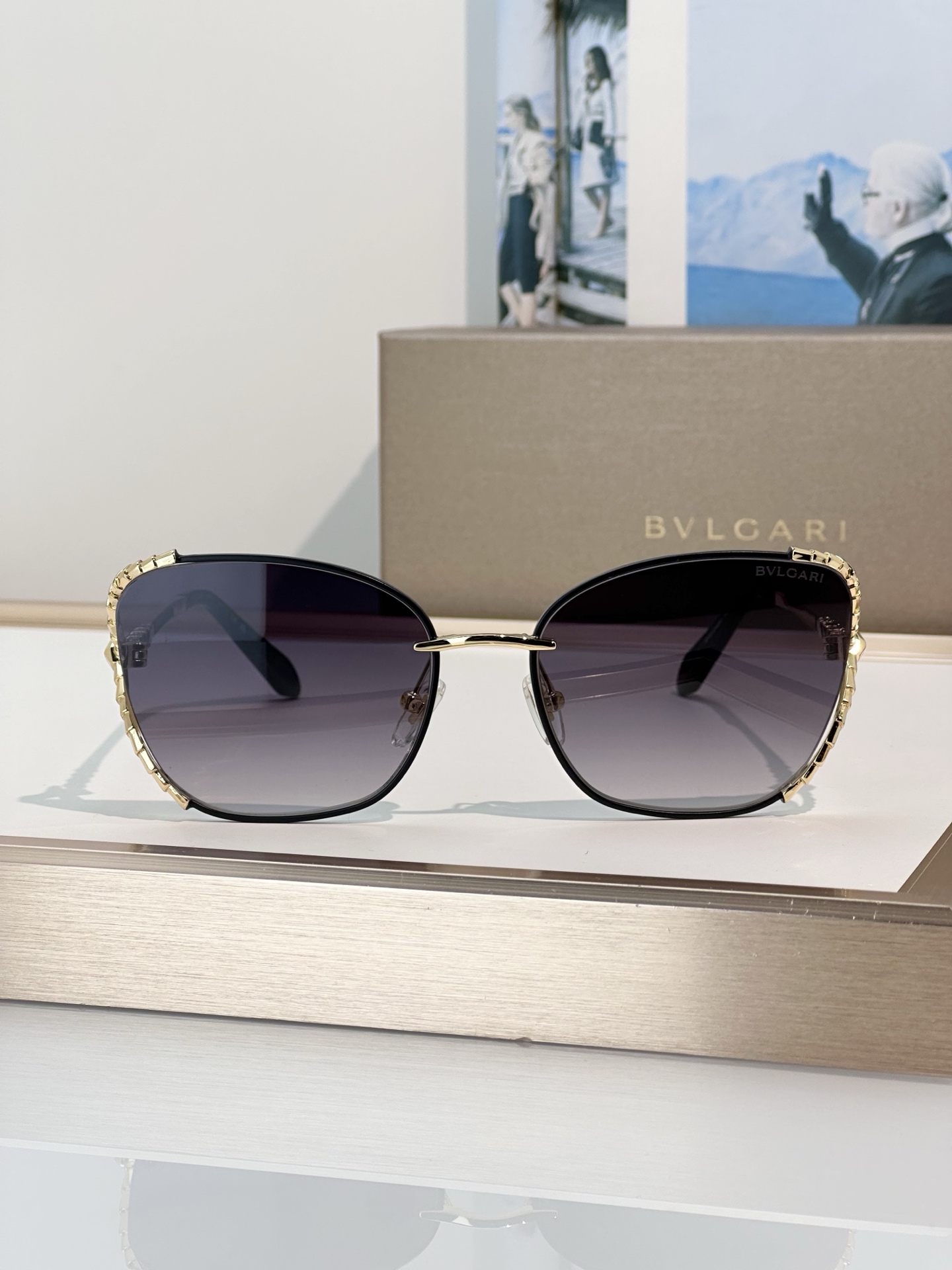 Bvlgari Sunglasses BV40081U
