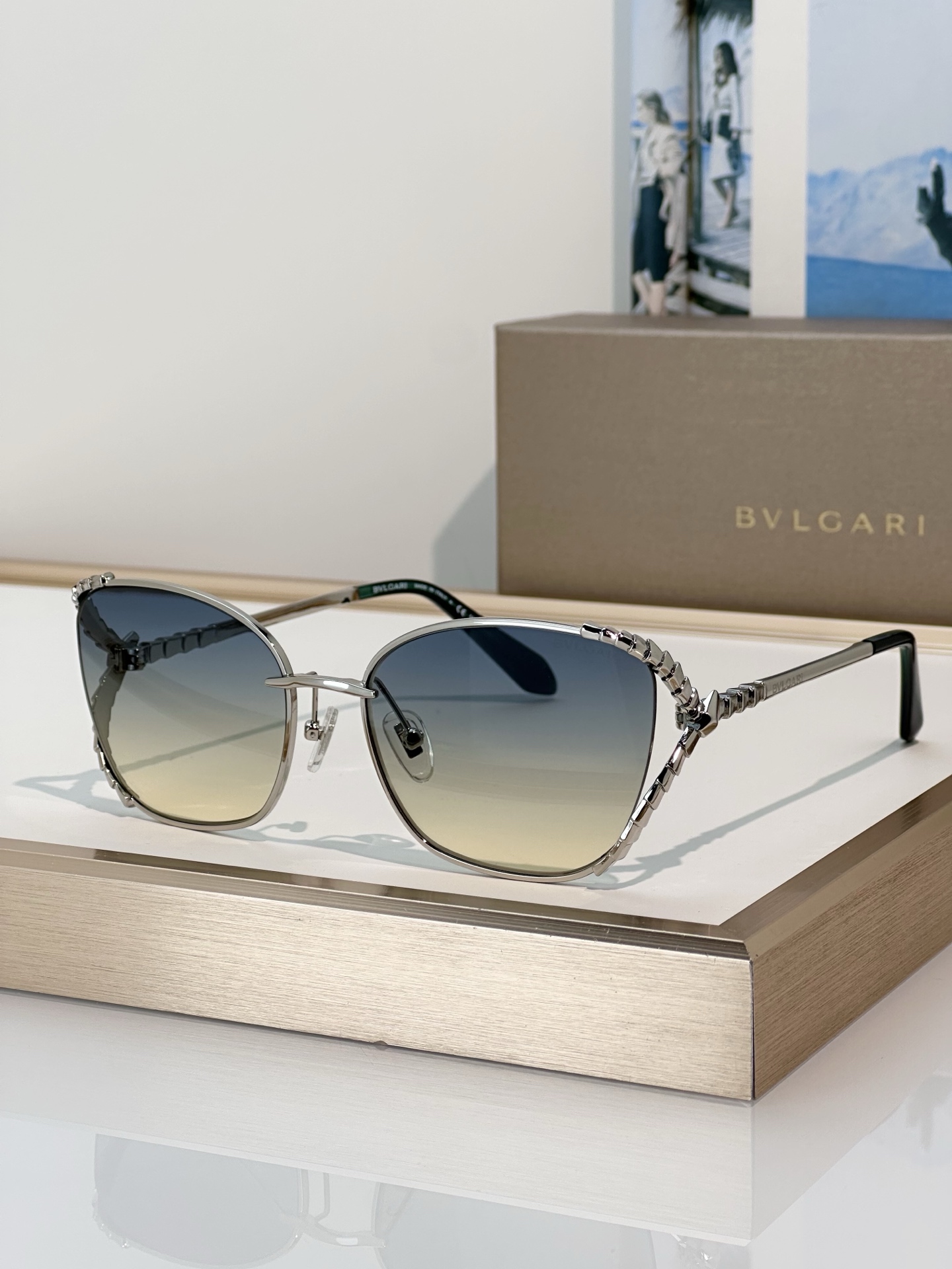 Bvlgari Sunglasses BV40081U