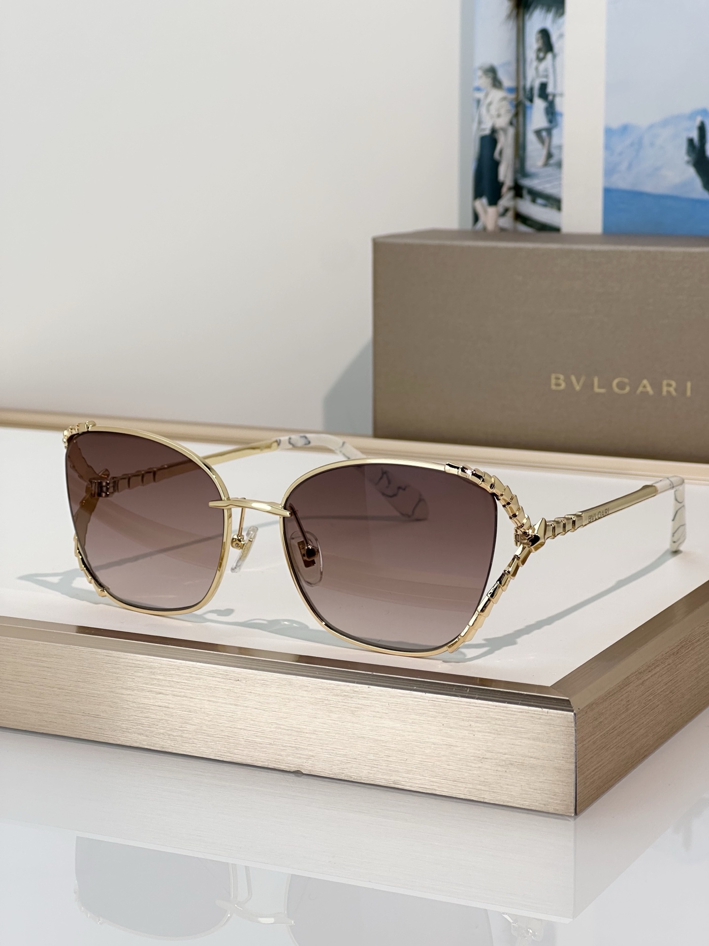 Bvlgari Sunglasses BV40081U