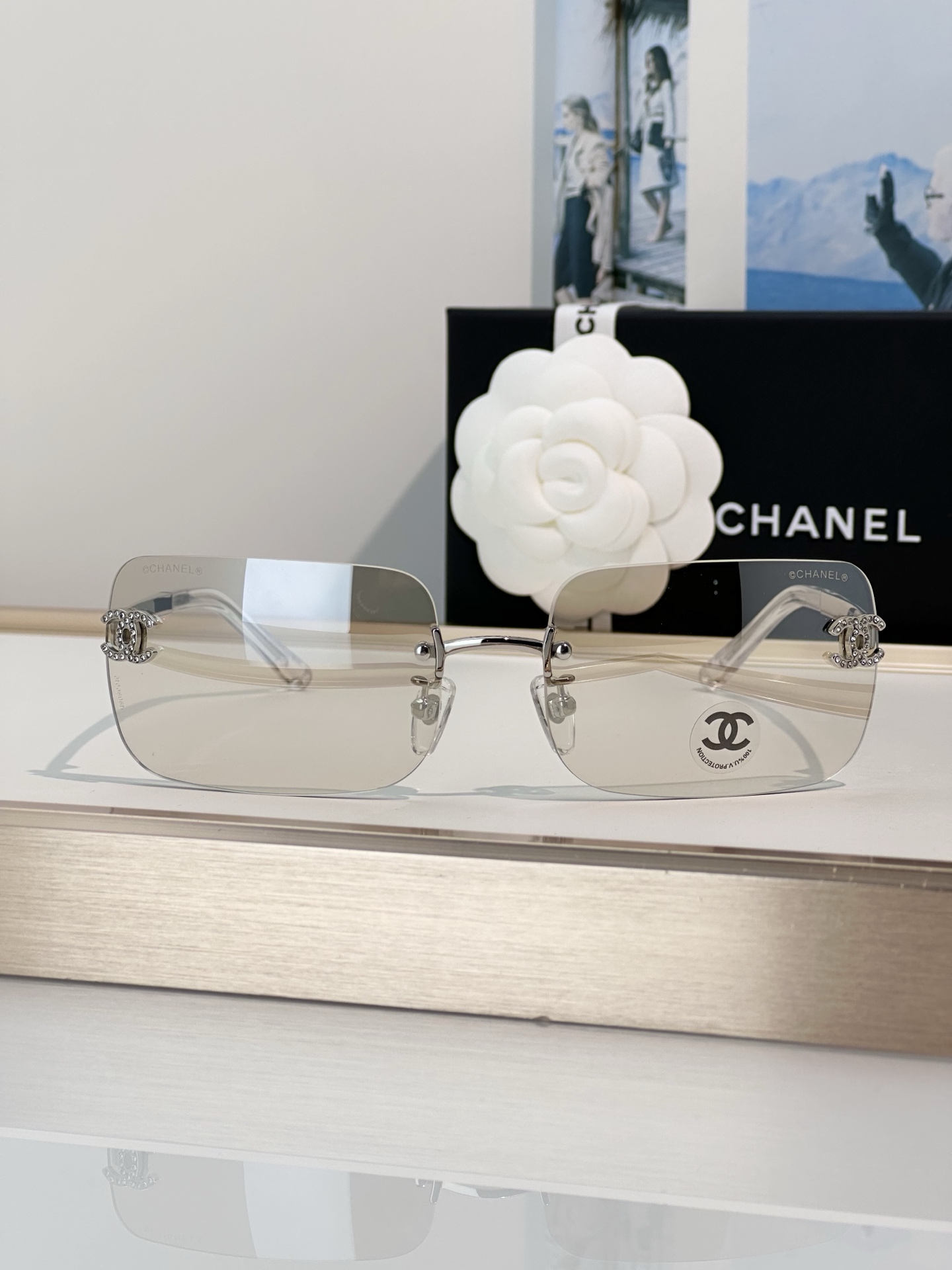 Chanel Sunglasses CH4218