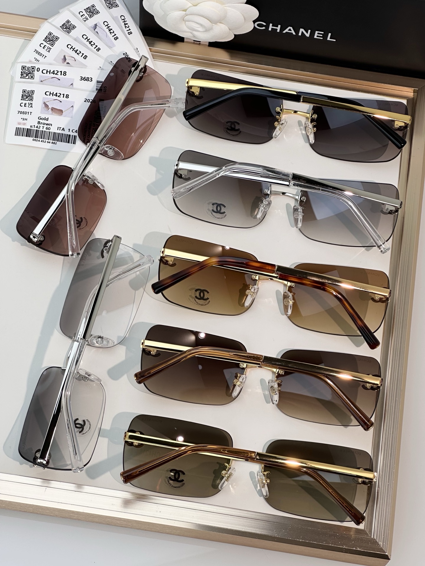 Chanel Sunglasses CH4218