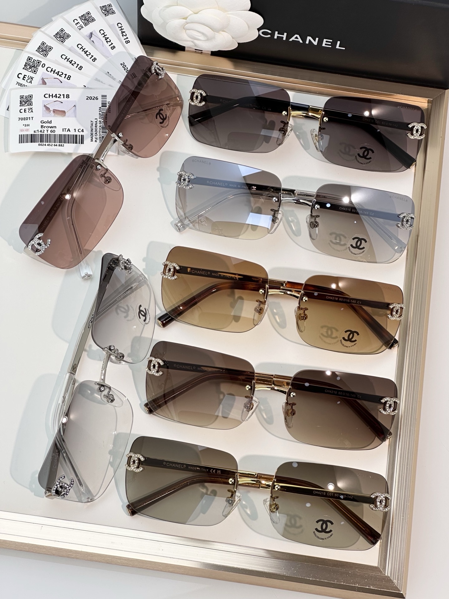 Chanel Sunglasses CH4218