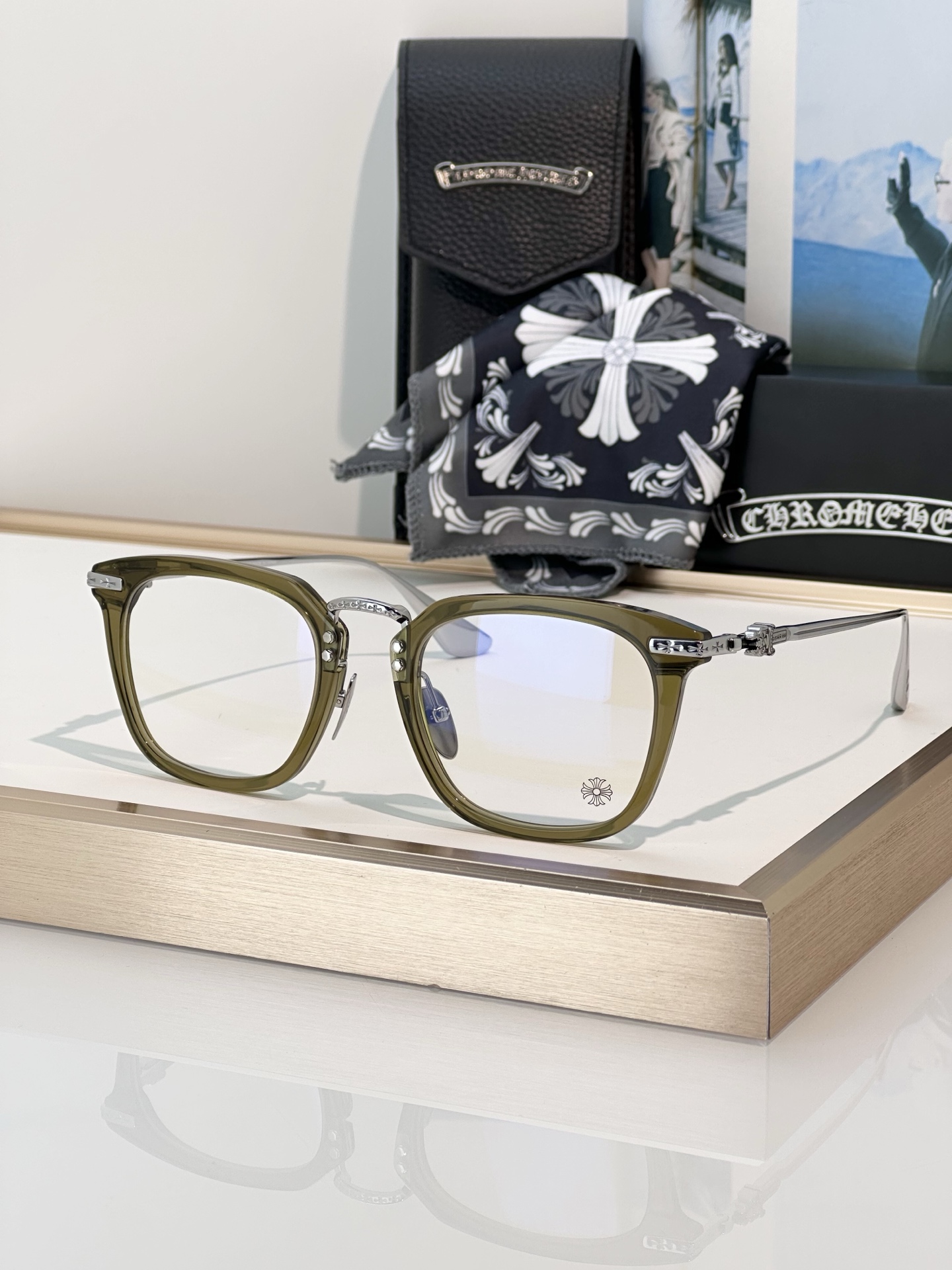 Designer Sunglasses CLOACO