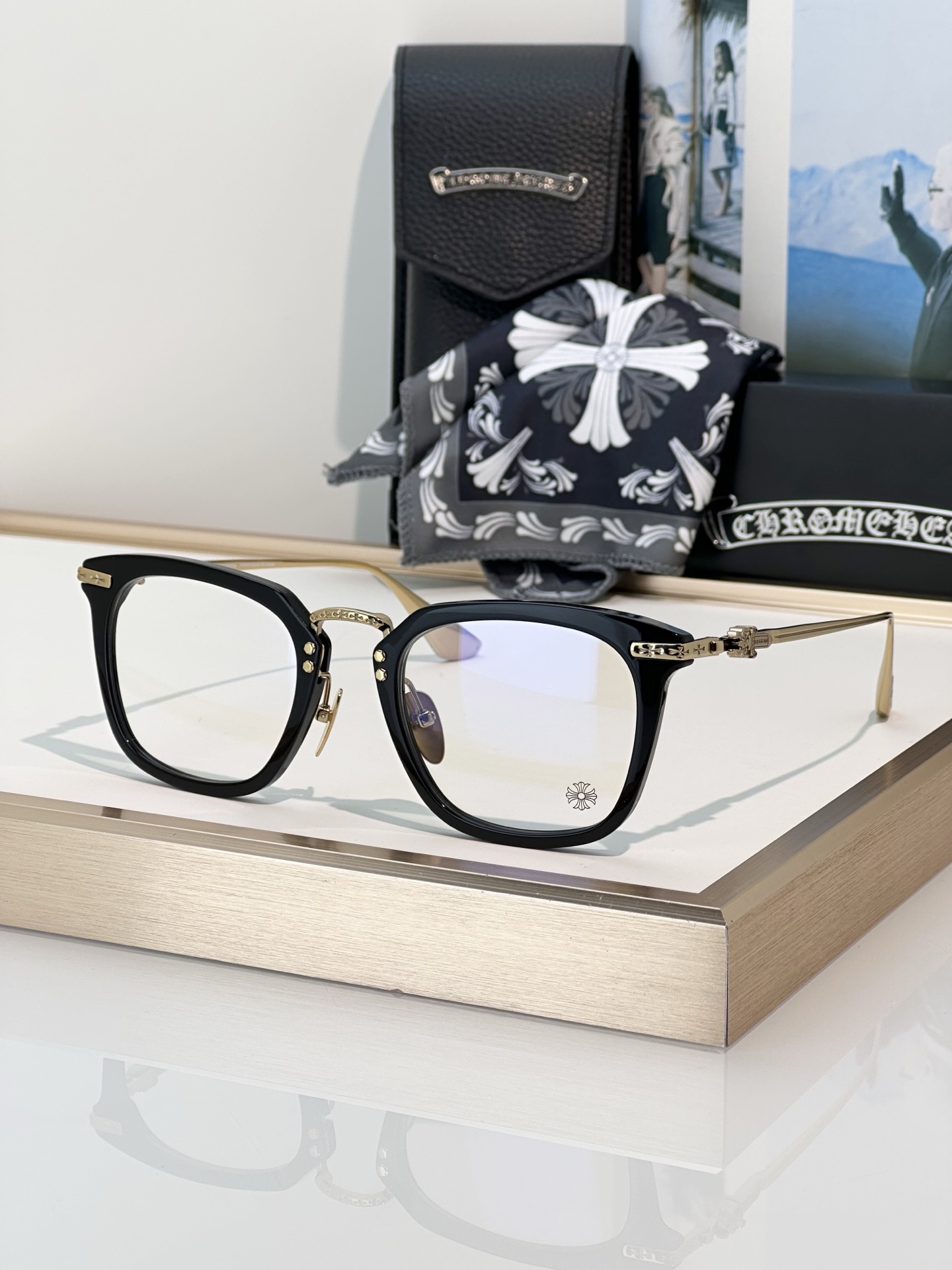 Designer Sunglasses CLOACO