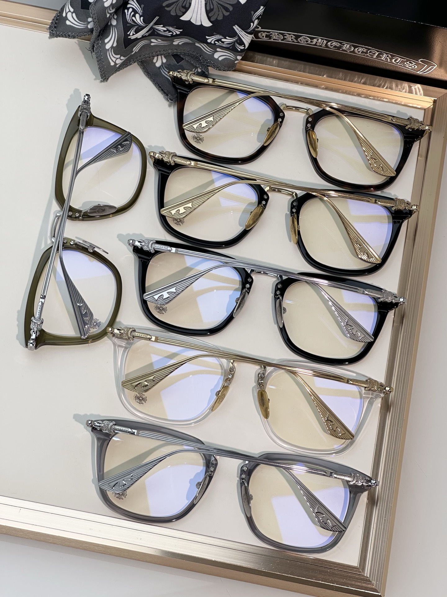 Designer Sunglasses CLOACO