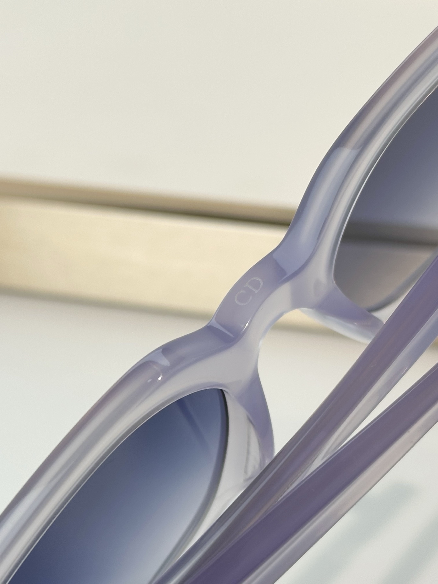 Designer Sunglasses Glow