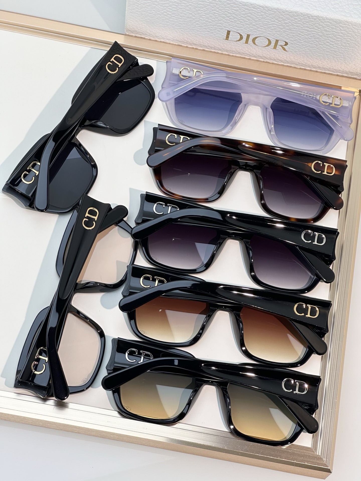 Designer Sunglasses Glow