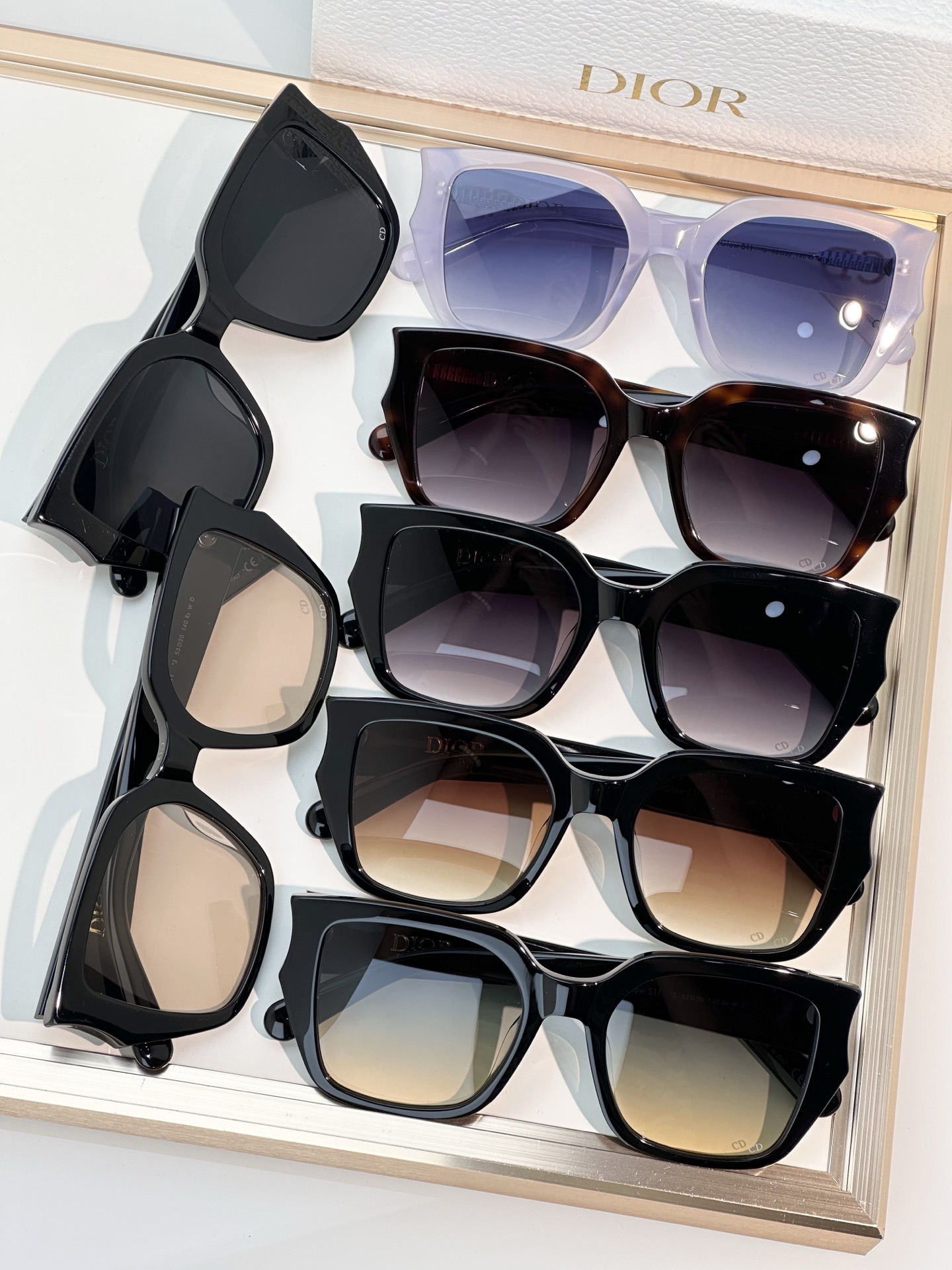 Designer Sunglasses Glow