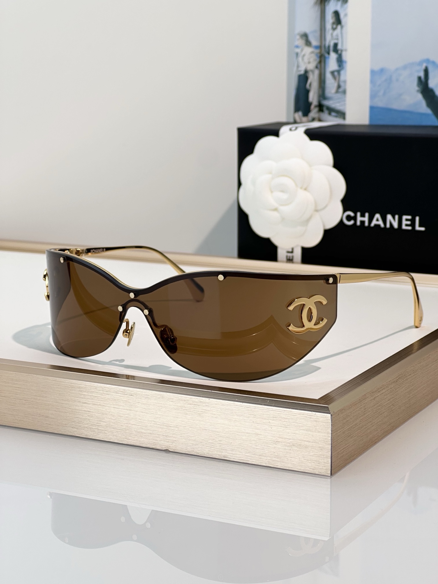 Chanel Sunglasses 9582