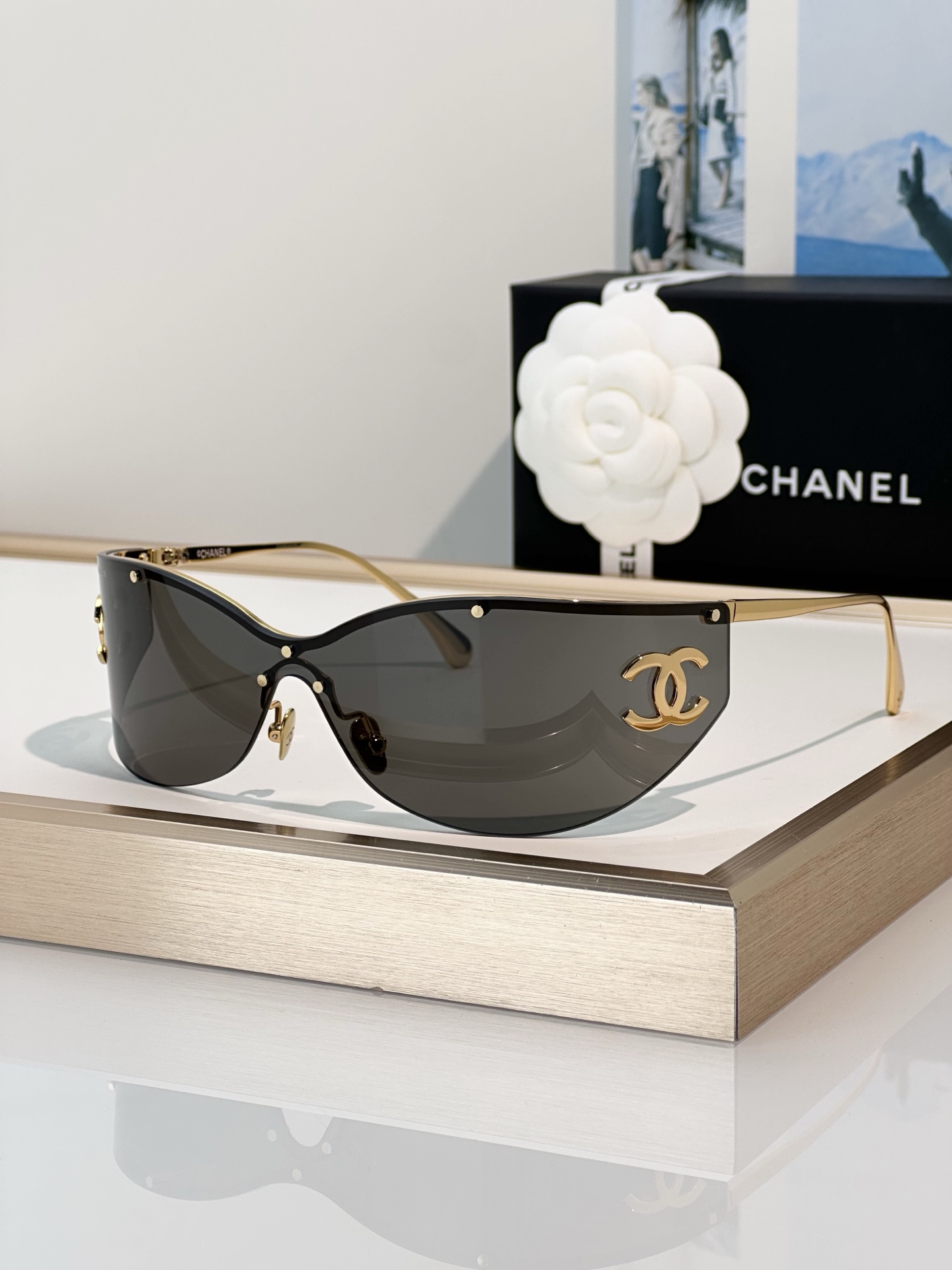 Chanel Sunglasses 9582