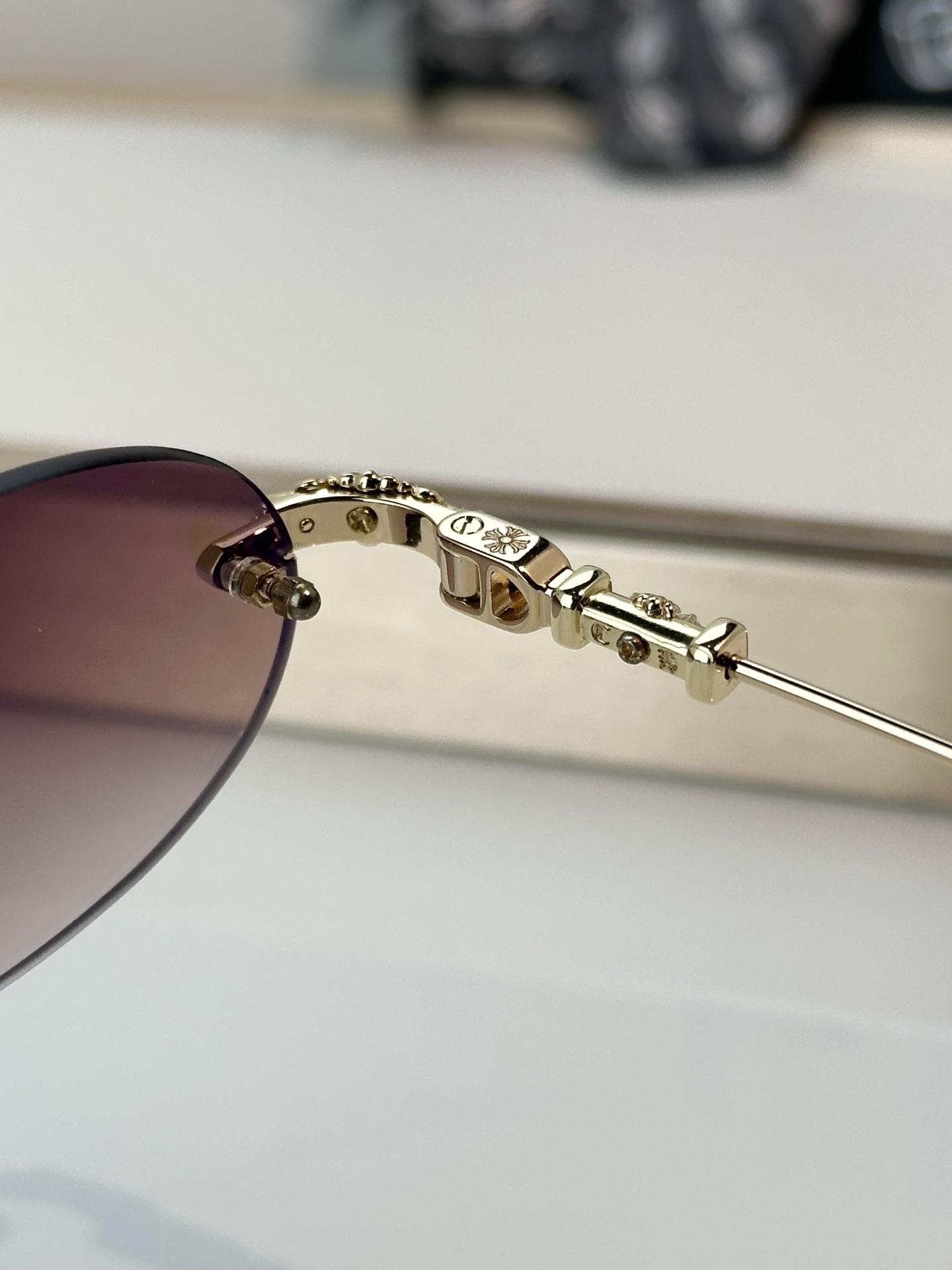Designer Sunglasses Pills