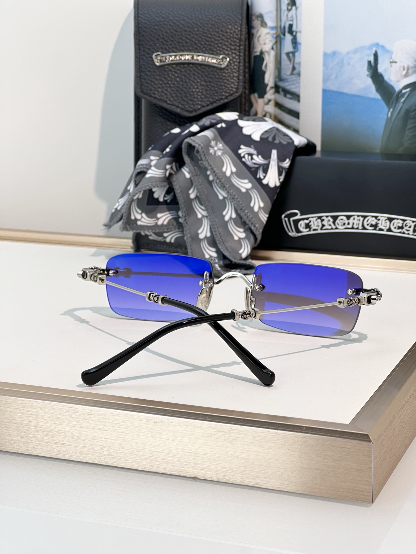Designer Sunglasses pills