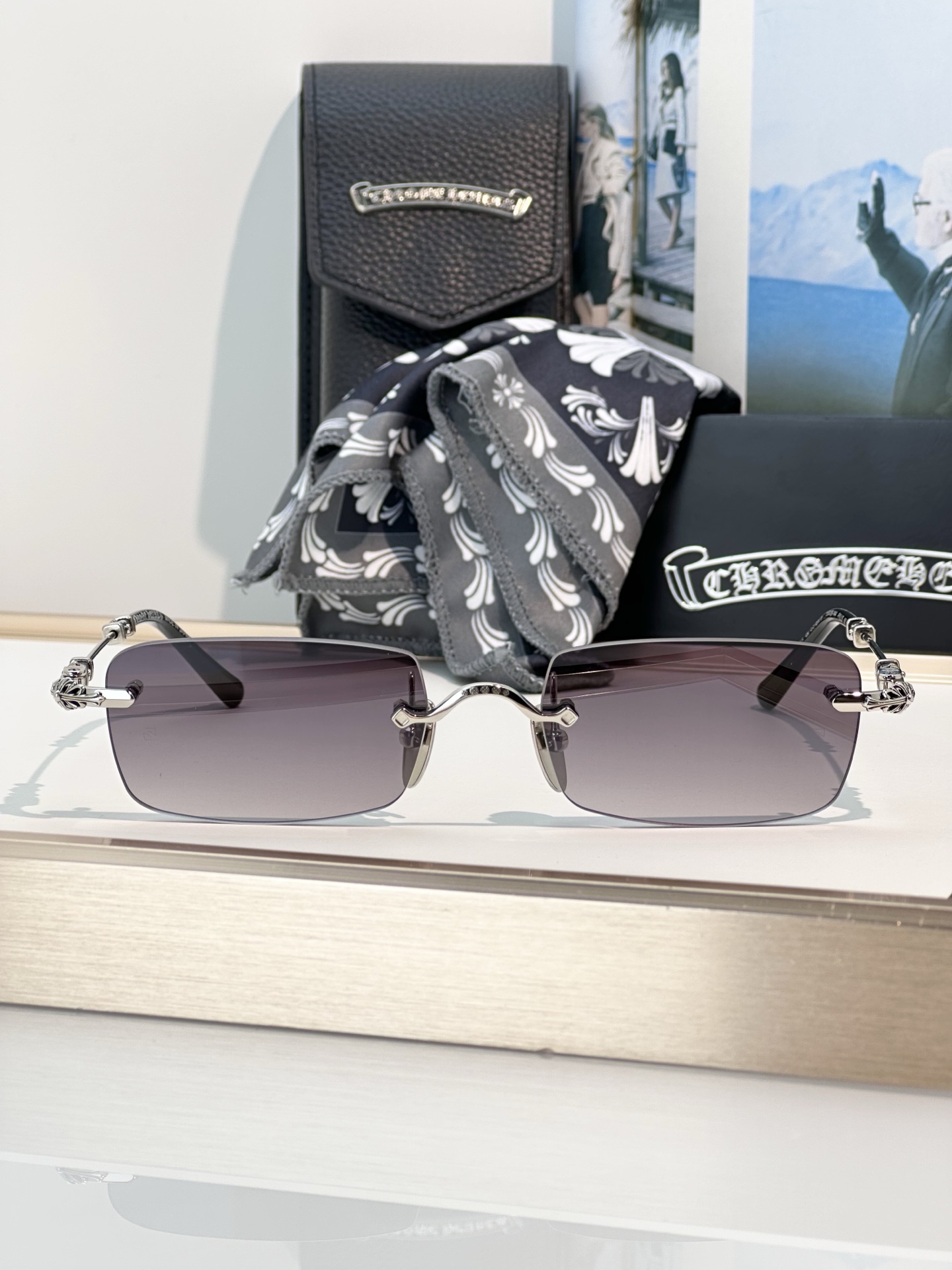 Designer Sunglasses pills