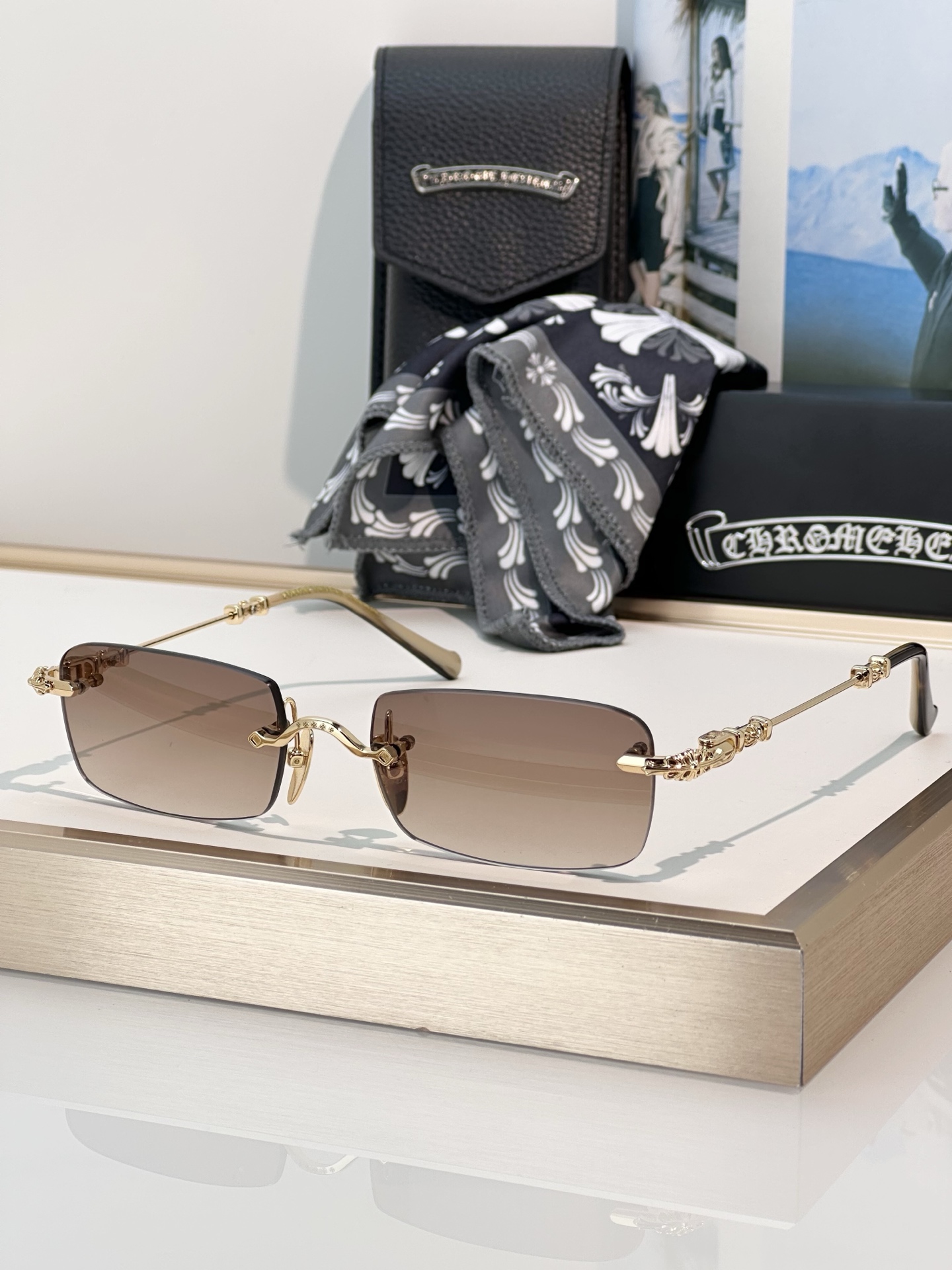 Designer Sunglasses pills