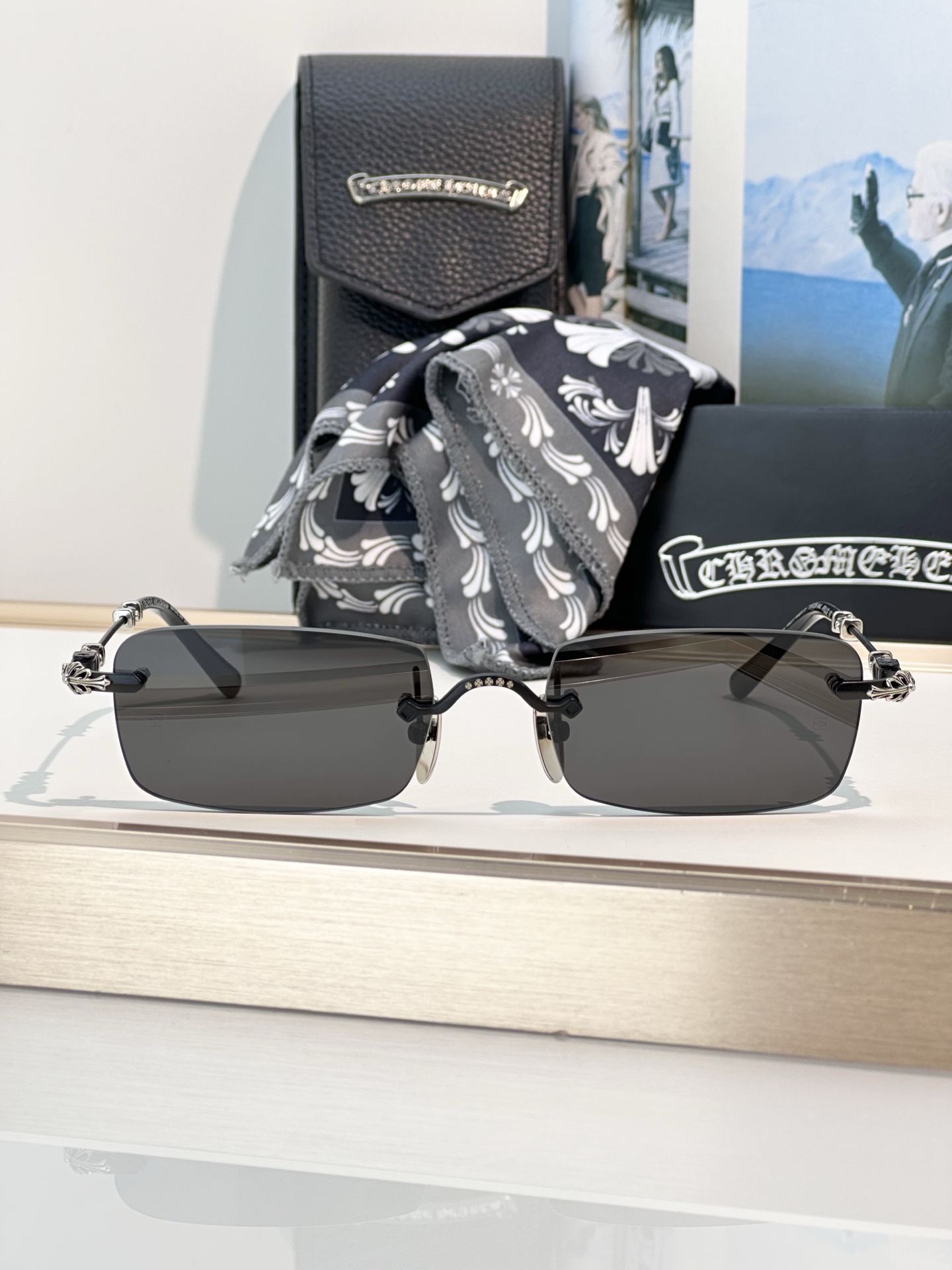 Designer Sunglasses pills
