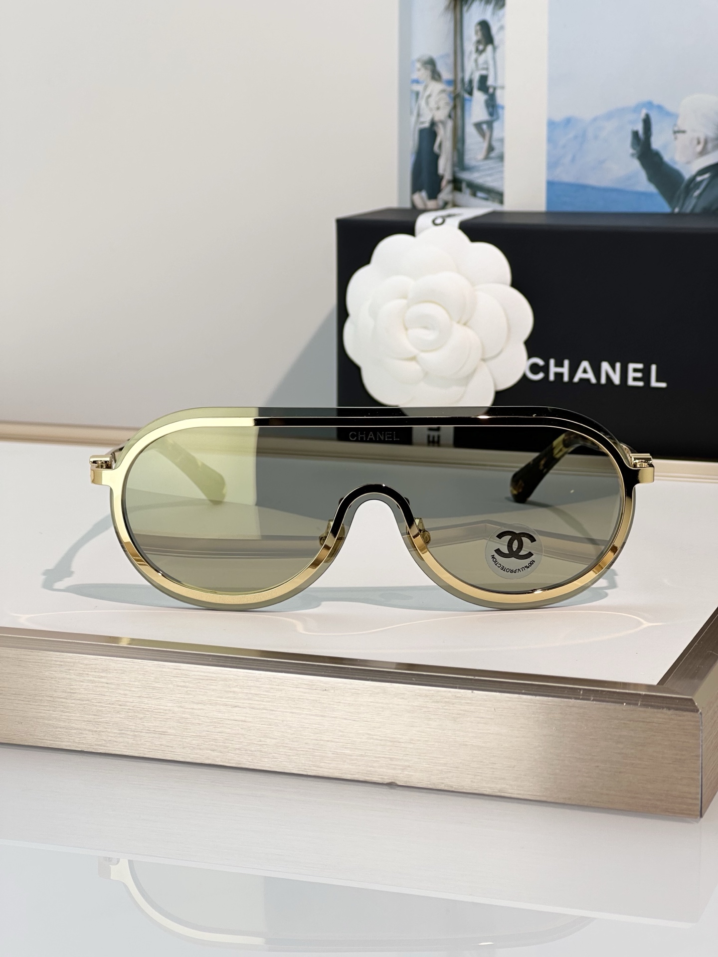 Chanel Sunglasses CH9583